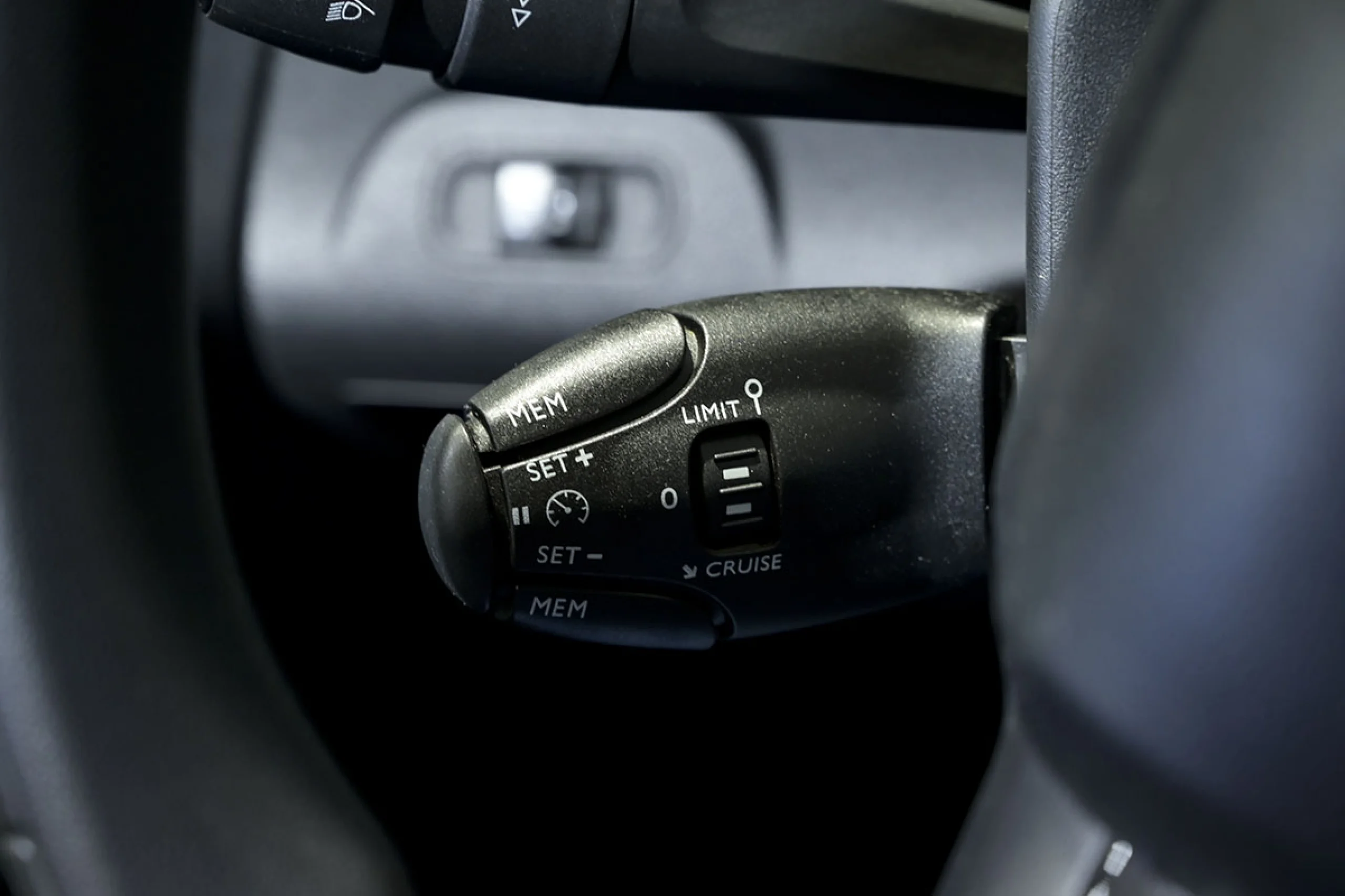 Citroen Berlingo Talla M PureTech 110 SS FEEL - Foto 25