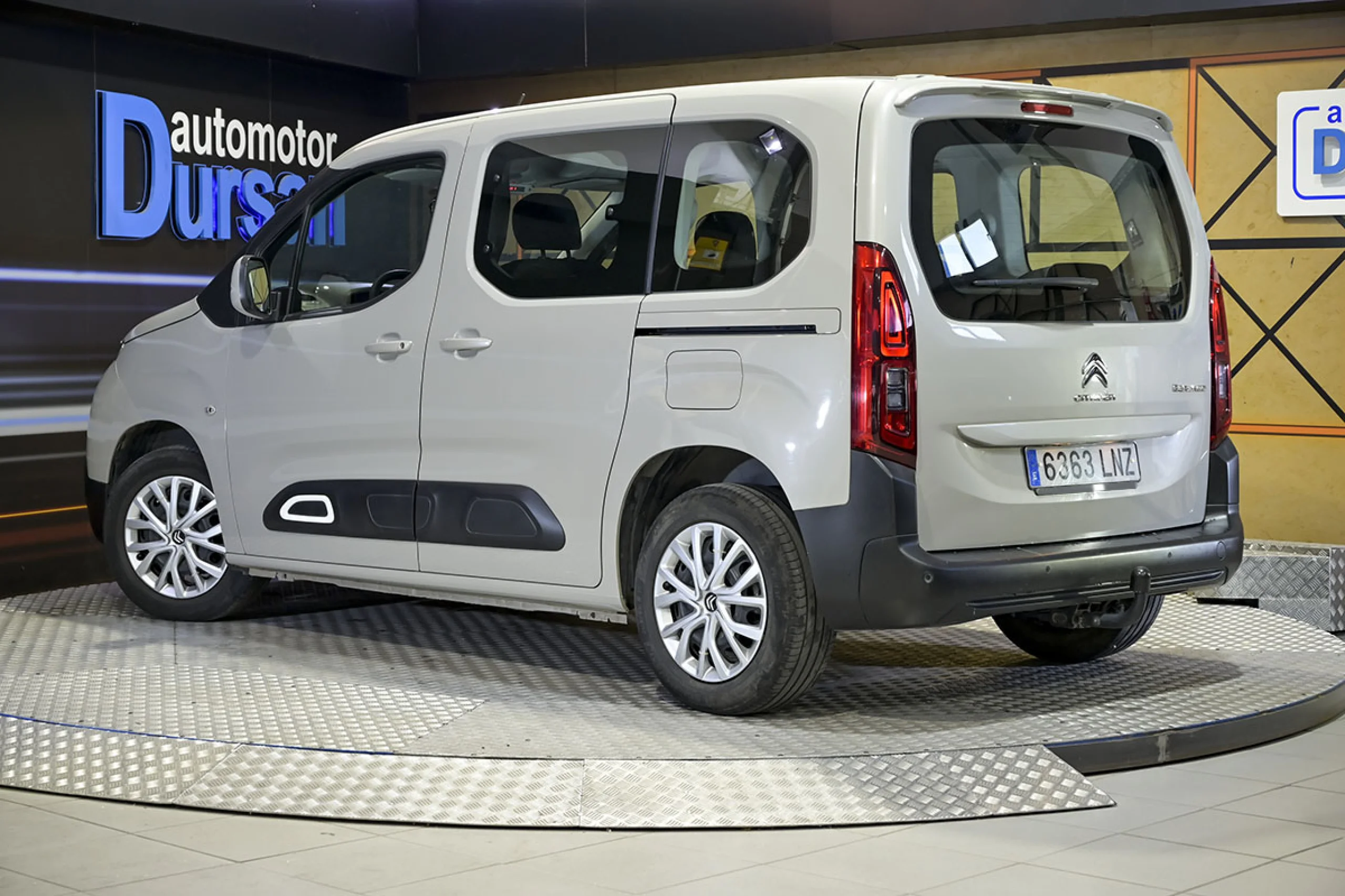 Citroen Berlingo Talla M PureTech 110 SS FEEL - Foto 4