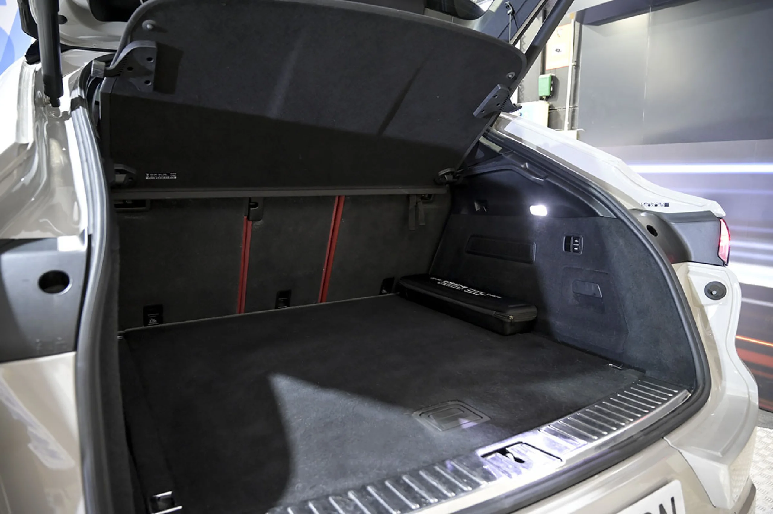 Porsche Cayenne Coupé EHybrid - Foto 13