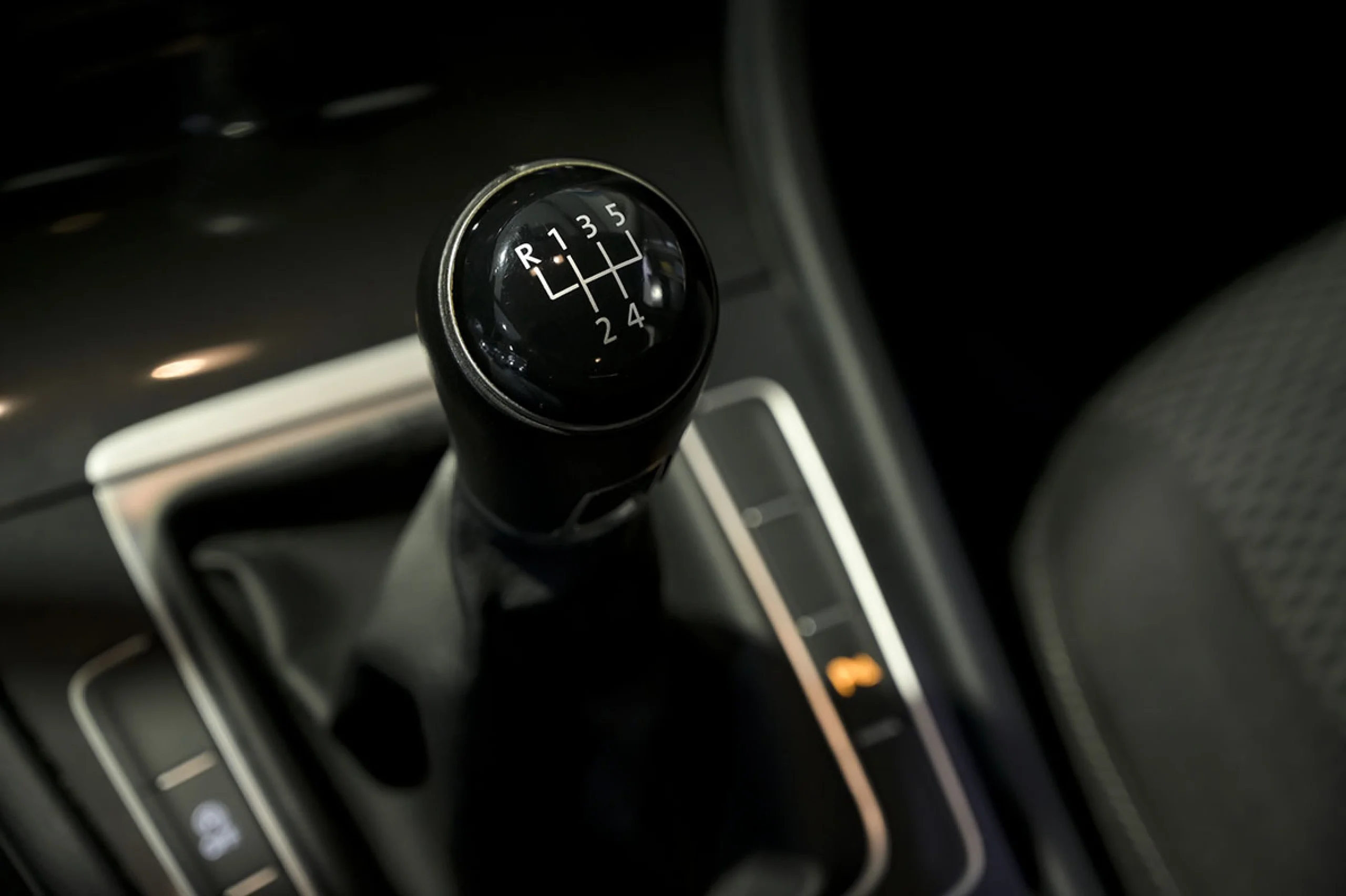 Volkswagen Golf Edition 1.6 TDI 85kW 115CV - Foto 31