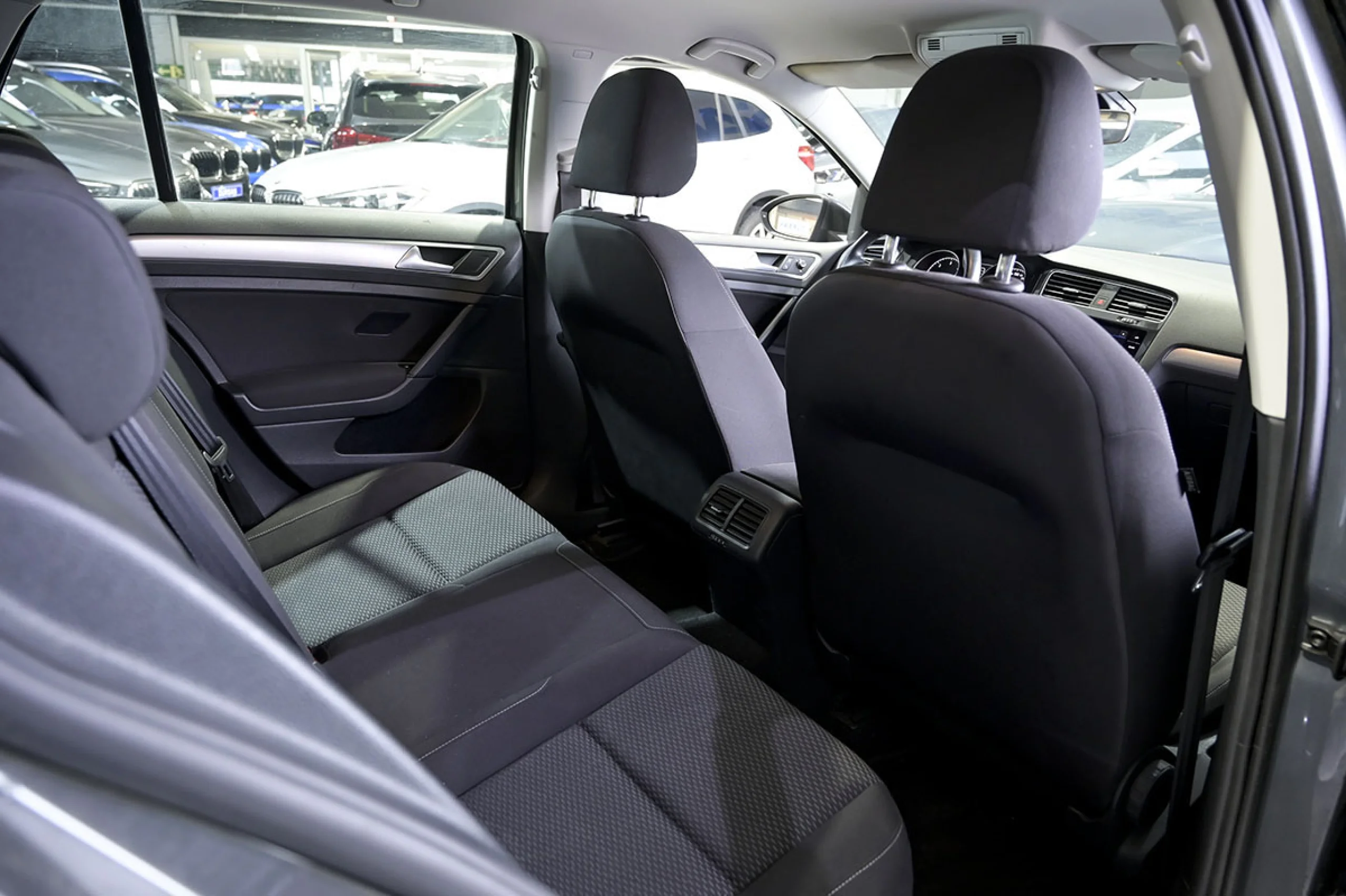 Volkswagen Golf Edition 1.6 TDI 85kW 115CV - Foto 14