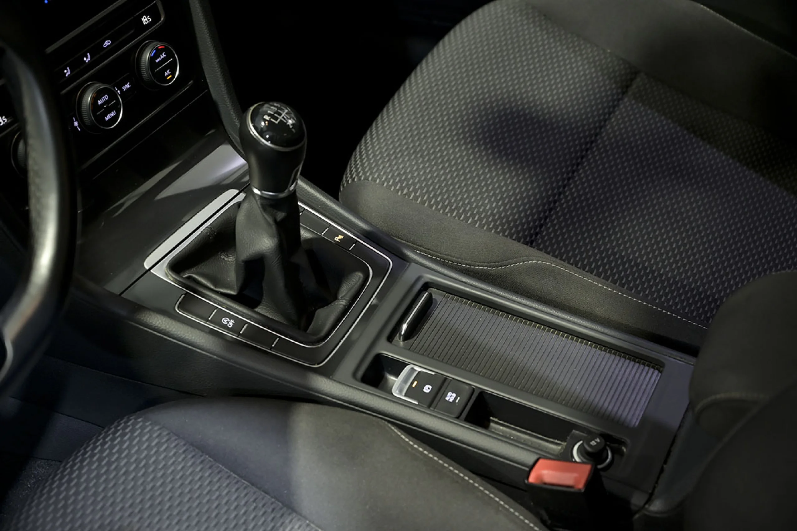 Volkswagen Golf Edition 1.6 TDI 85kW 115CV - Foto 30