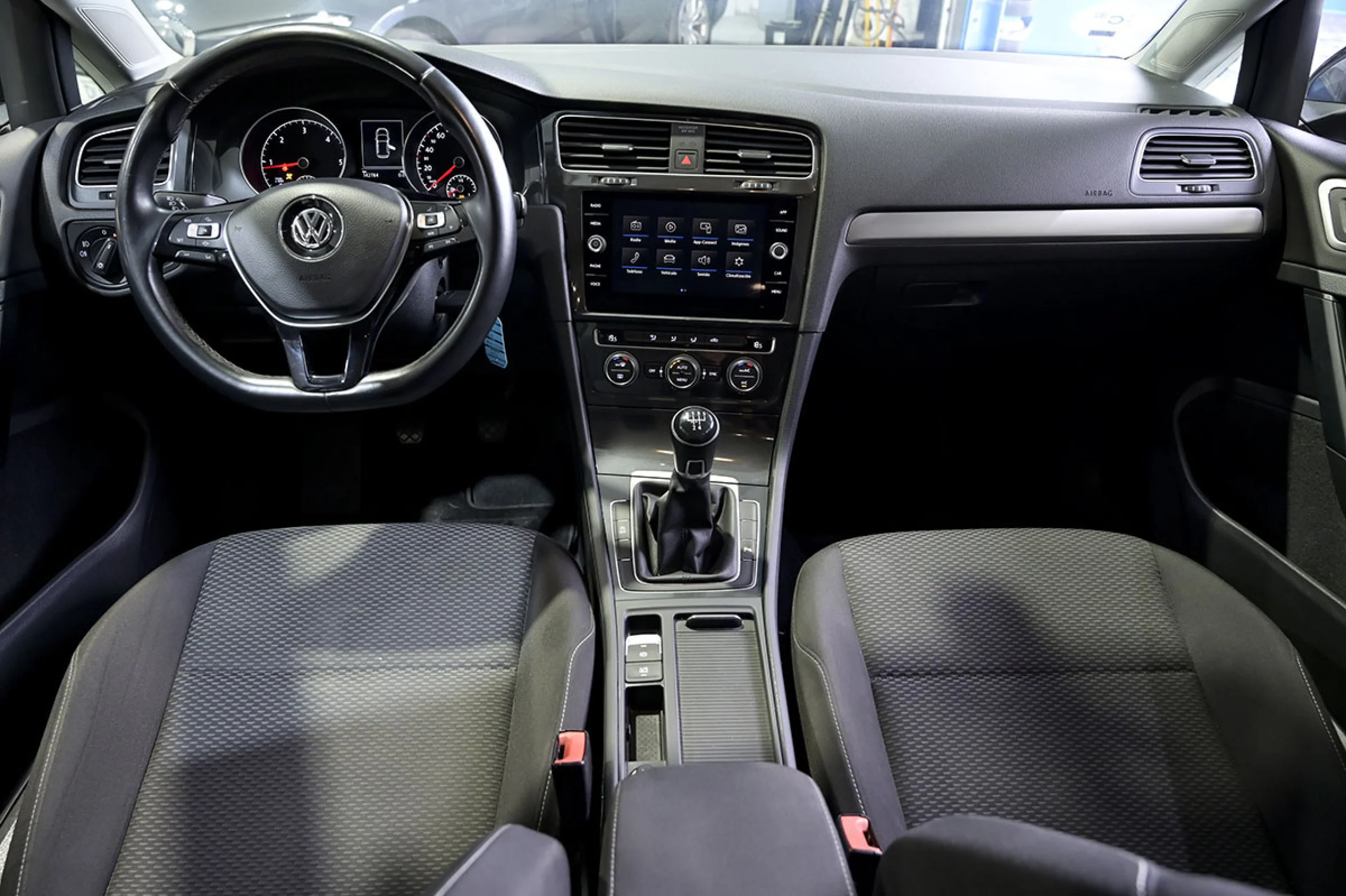 Volkswagen Golf Edition 1.6 TDI 85kW 115CV - Foto 8