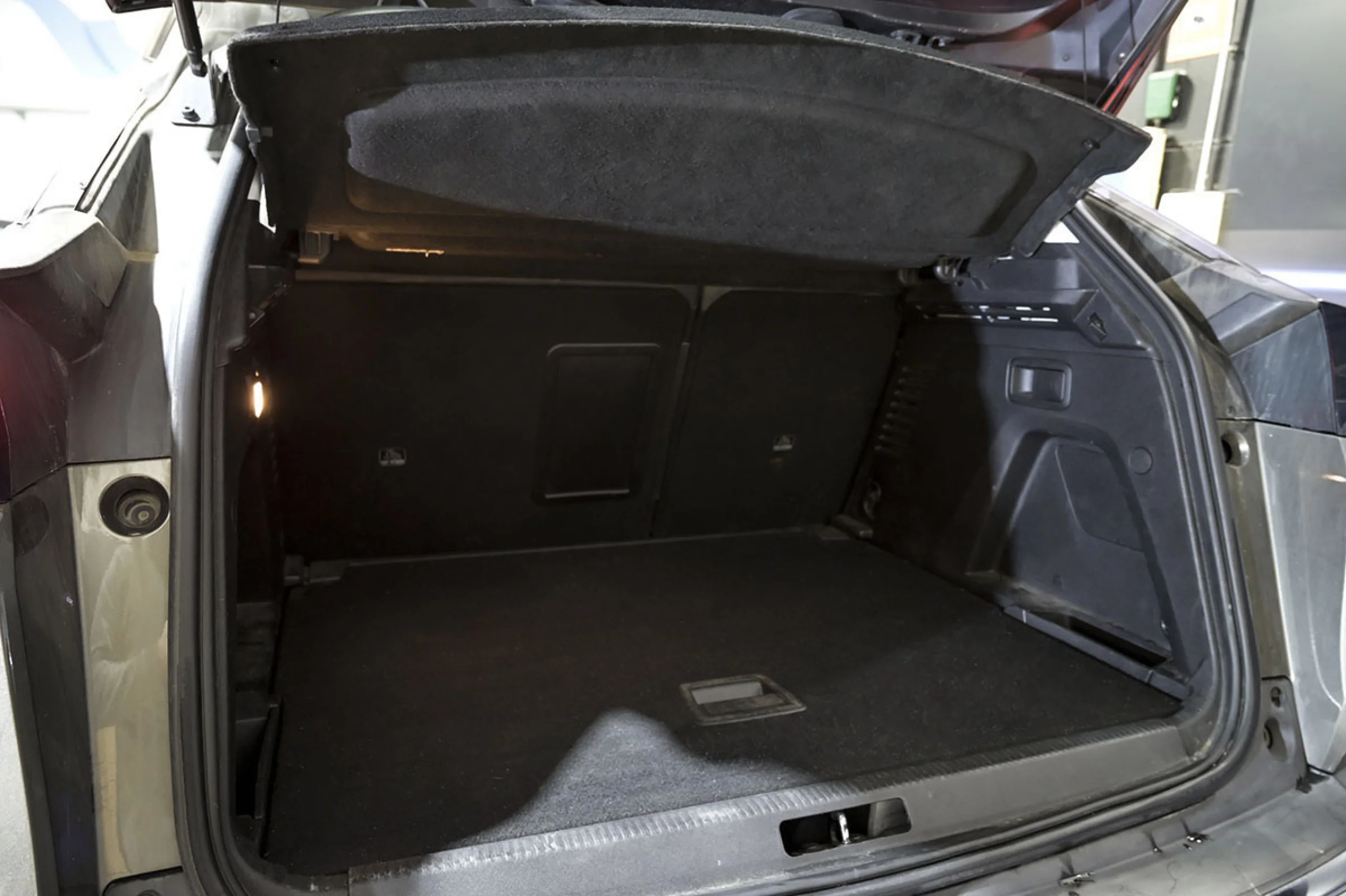 Peugeot 3008 1.2 PURETECH 96KW 130CV ALLURE SS - Foto 13