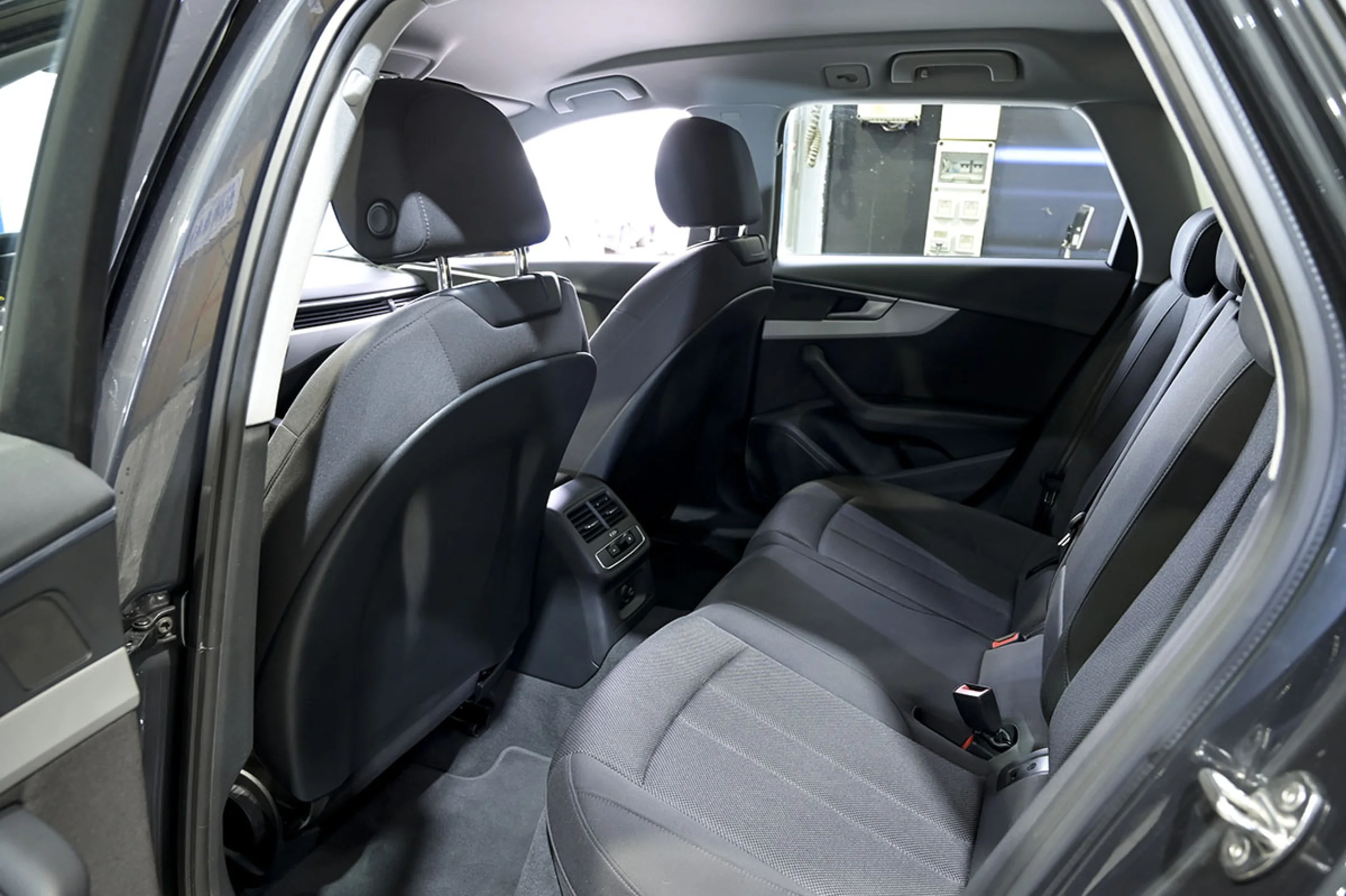 Audi A4 Avant Advanced 35 TDI 120kW S tronic - Foto 16