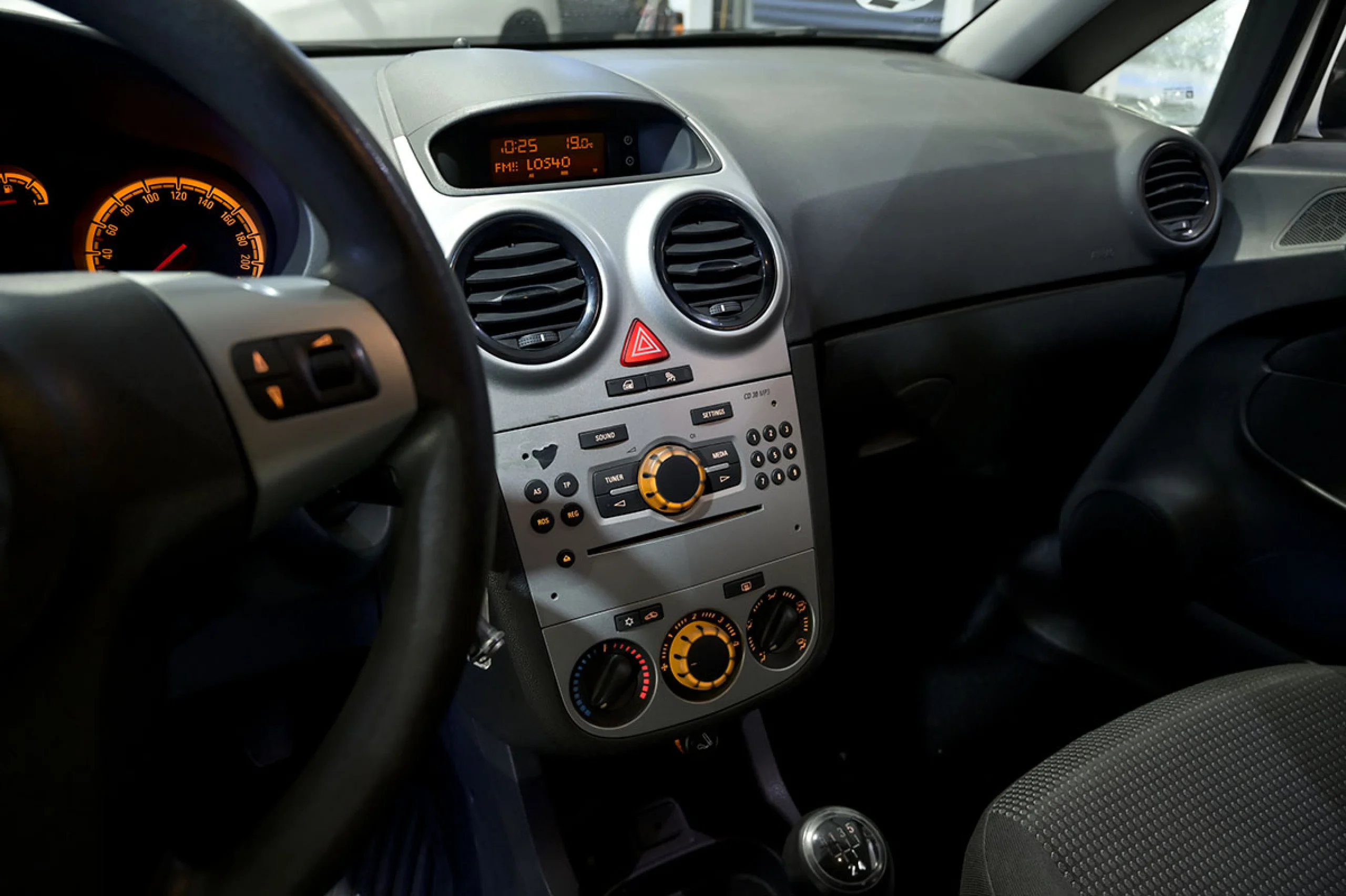 Opel Corsa 1.3 ecoFLEX 75 CV Selective - Foto 27