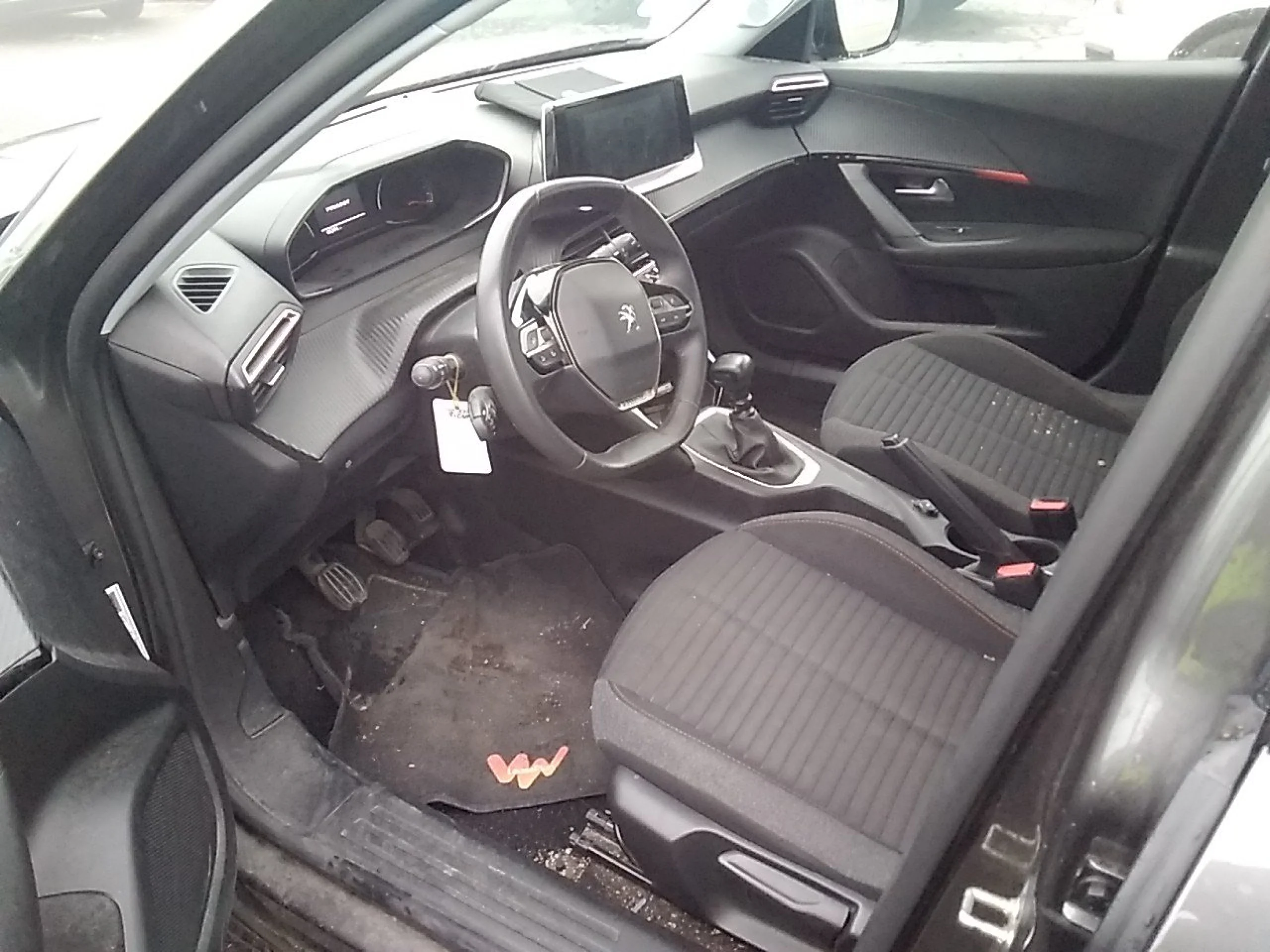 Peugeot 2008 Active Pack BlueHDI 81kW (110CV) - Foto 7