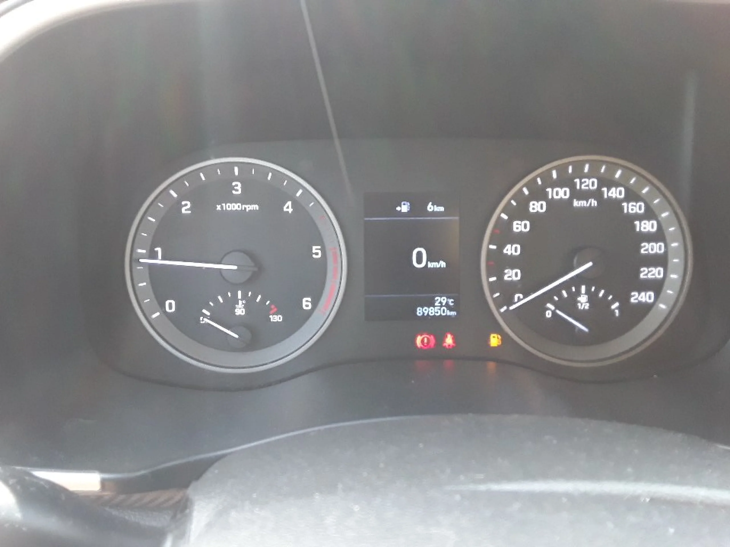 Hyundai Tucson 1.6 CRDI 85kW (116CV) 48V SLE 4X2 - Foto 7