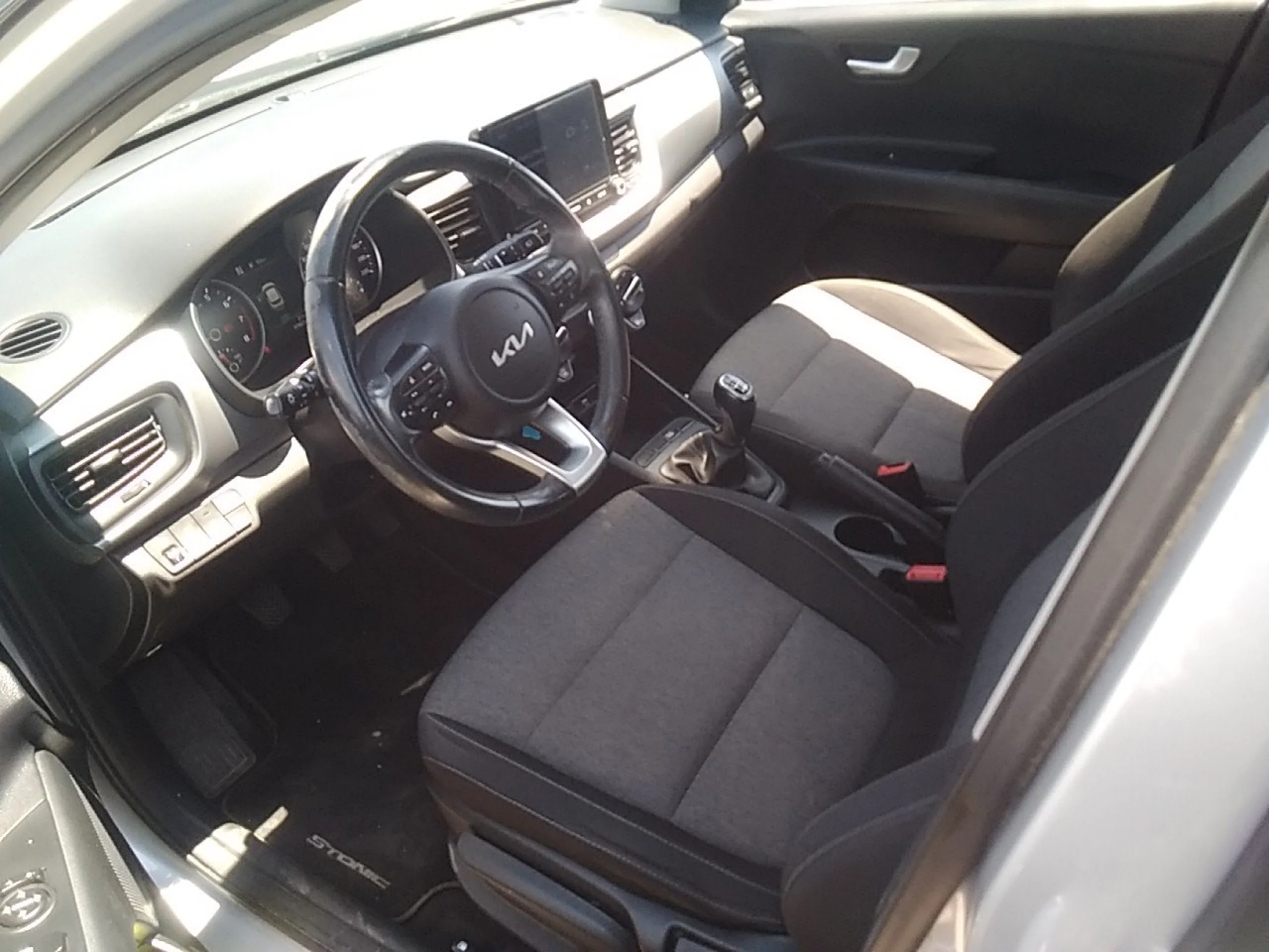 Kia Stonic 1.0 T-GDi 74kW (100CV) MHEV iMT Concept - Foto 7