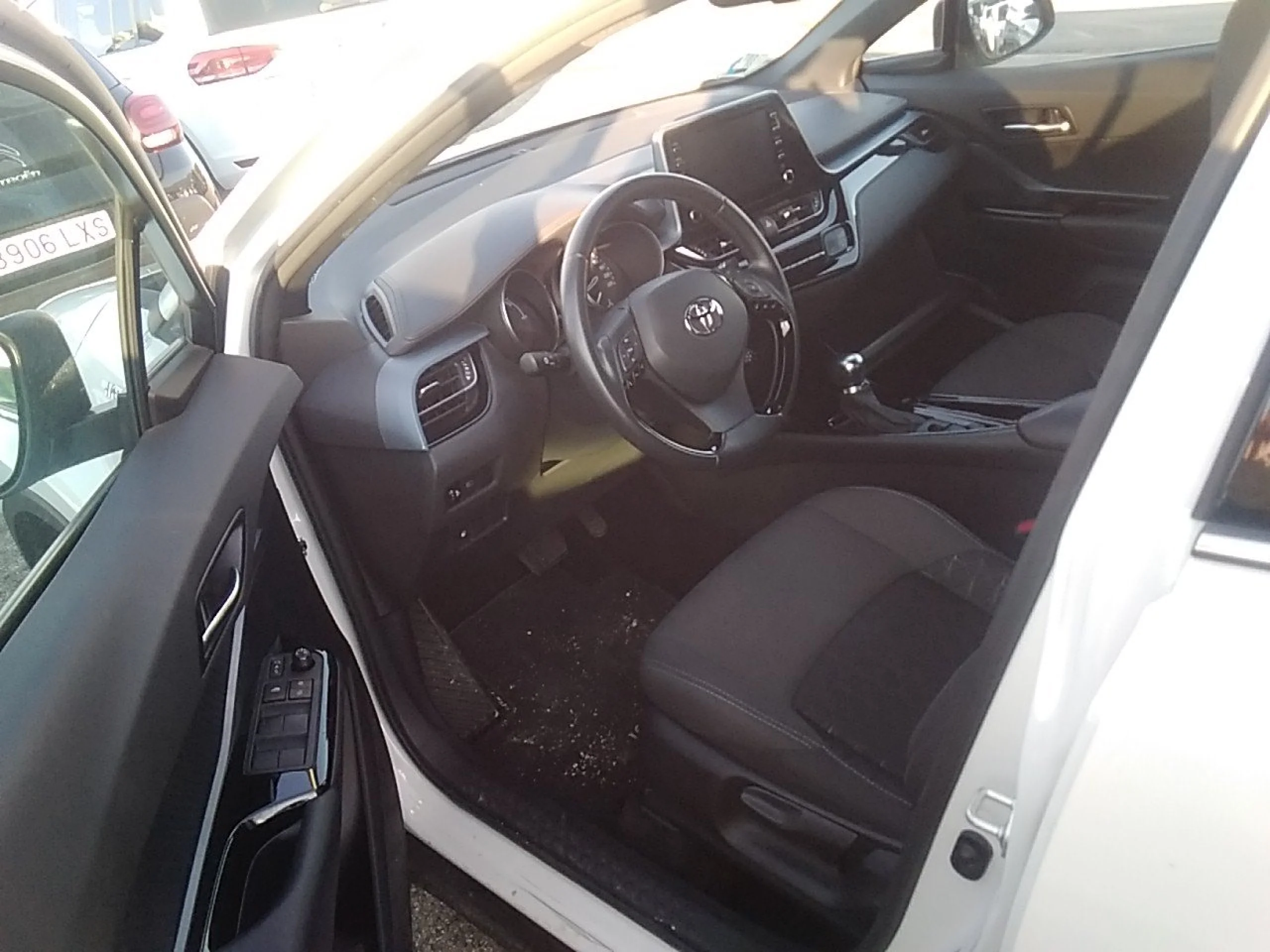 Toyota C-HR 1.8 125H Advance - Foto 7