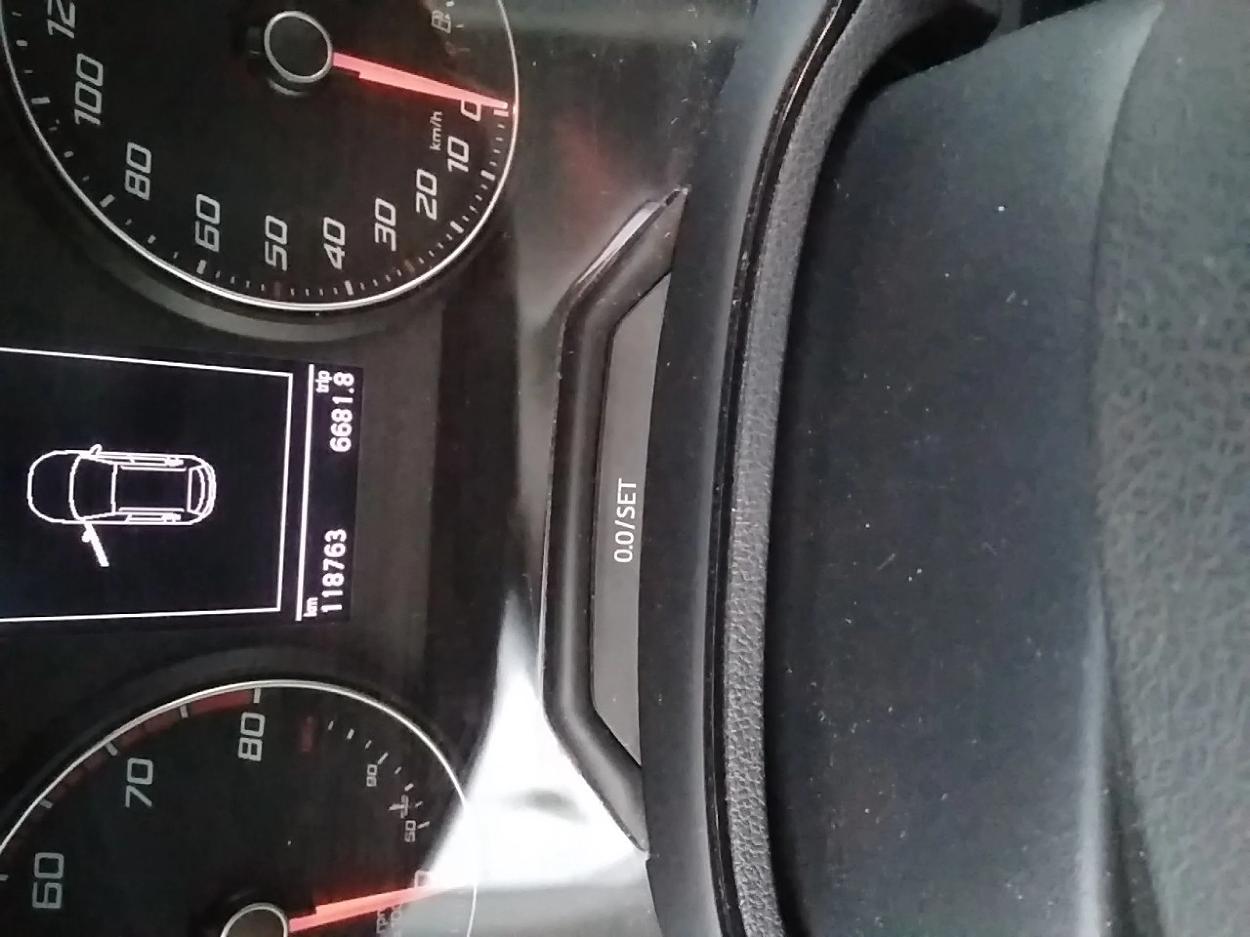 Seat Arona 1.0 TSI 81kW (110CV) Style Go2 - Foto 8