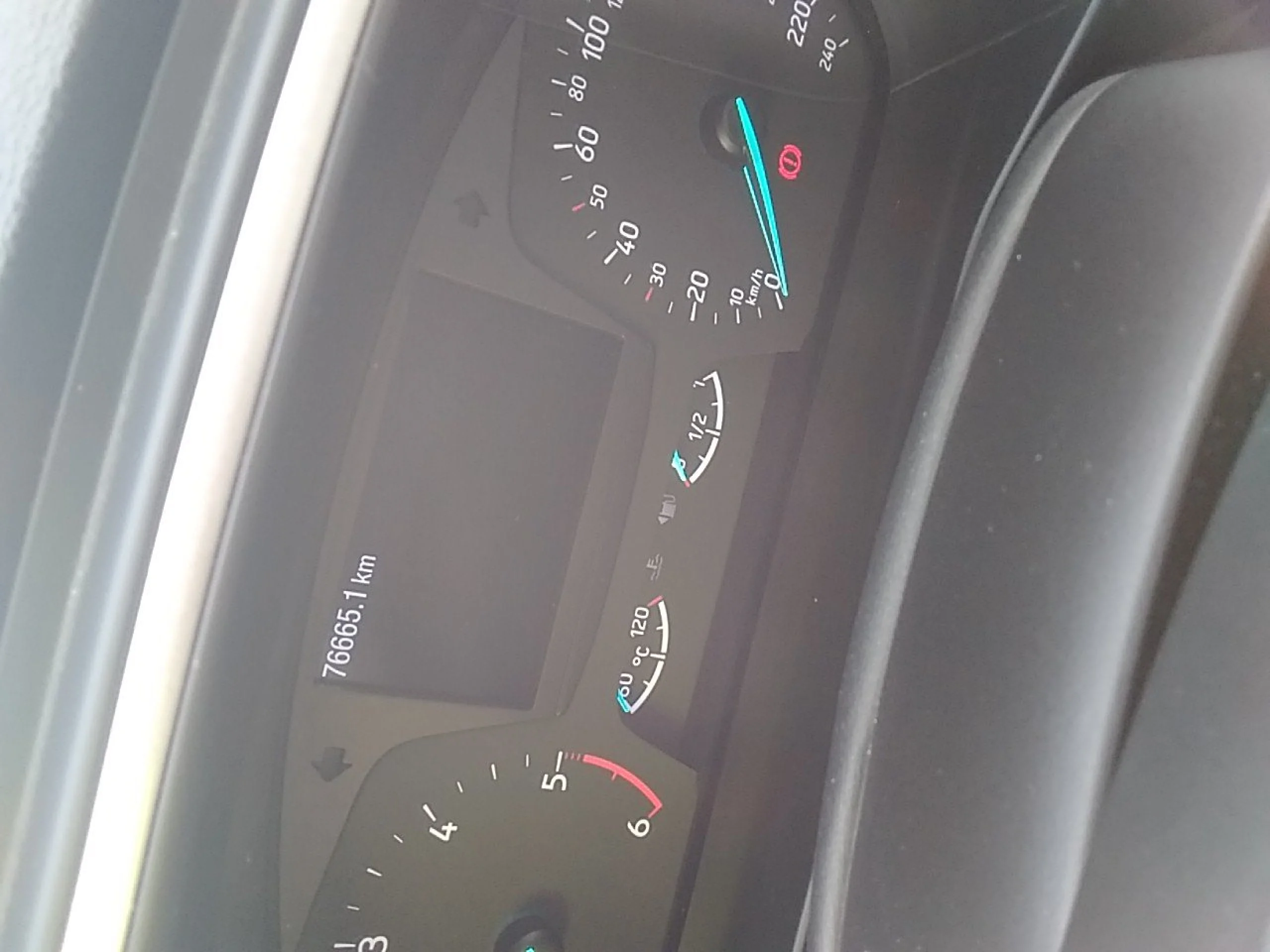 Ford Focus 1.5 Ecoblue 88kW Trend+ - Foto 8