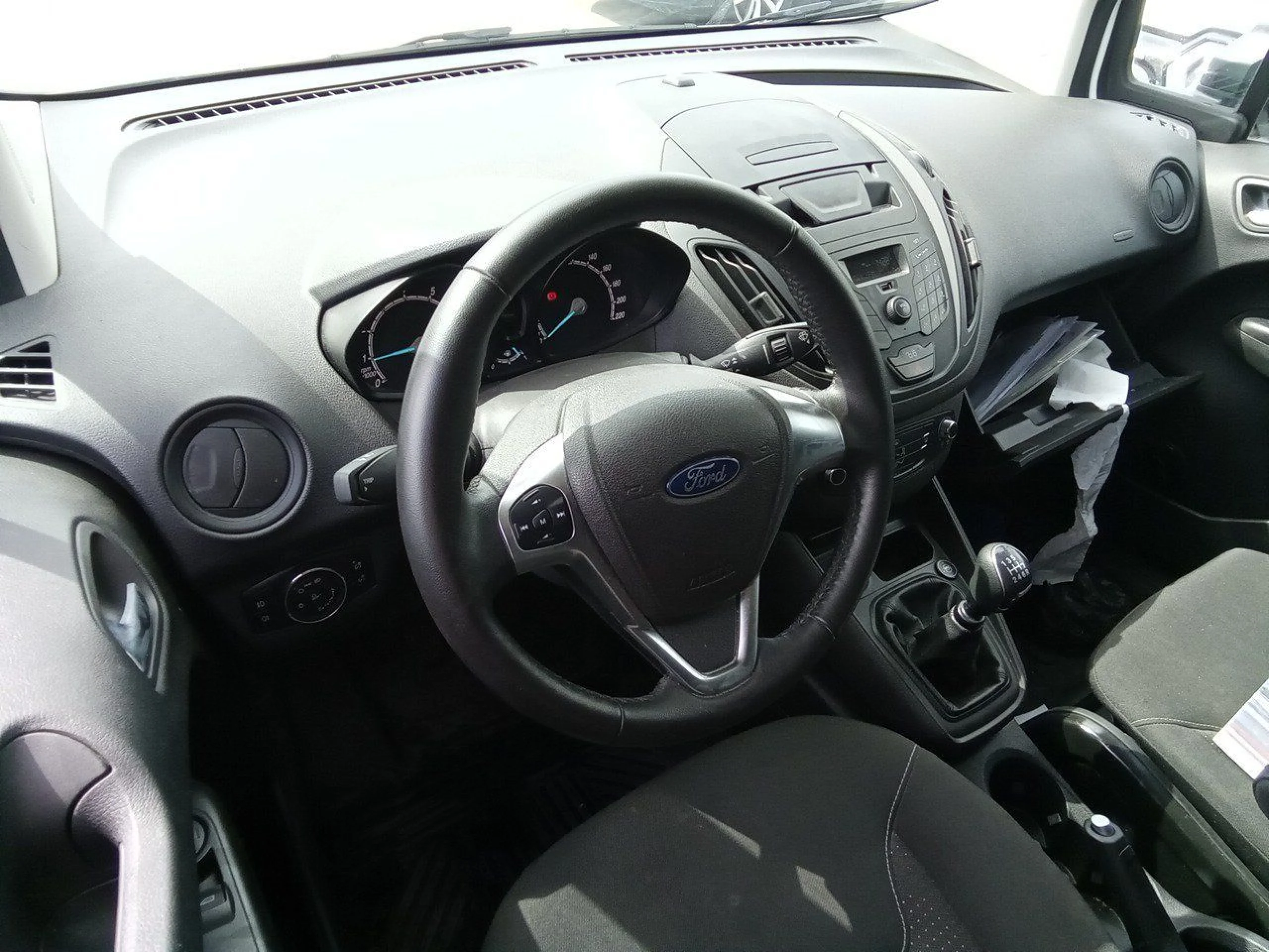 Ford Transit Courier Van 1.0 EcoBoost 75kW Trend - Foto 7