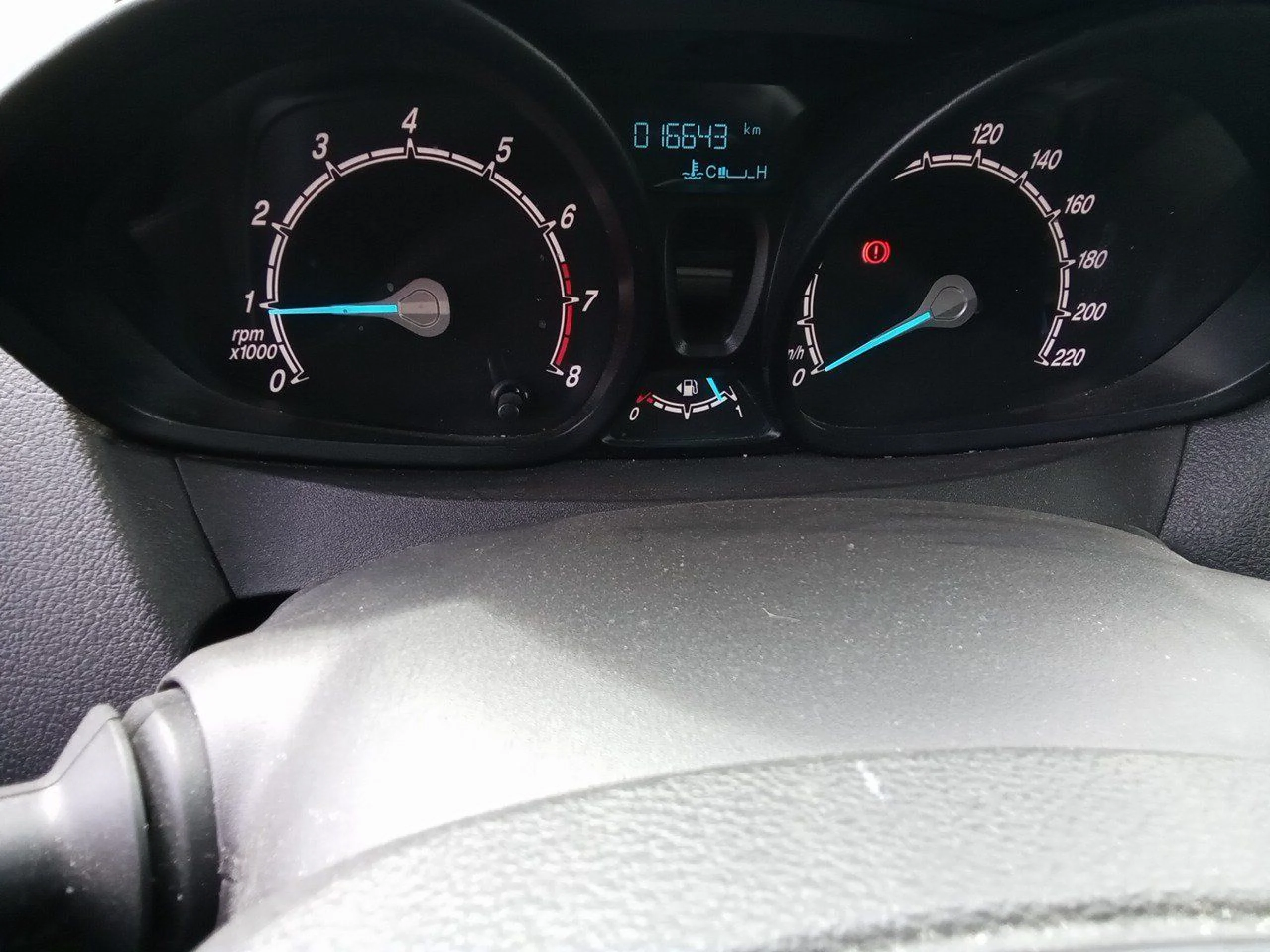 Ford Transit Courier Van 1.0 EcoBoost 75kW Trend - Foto 8