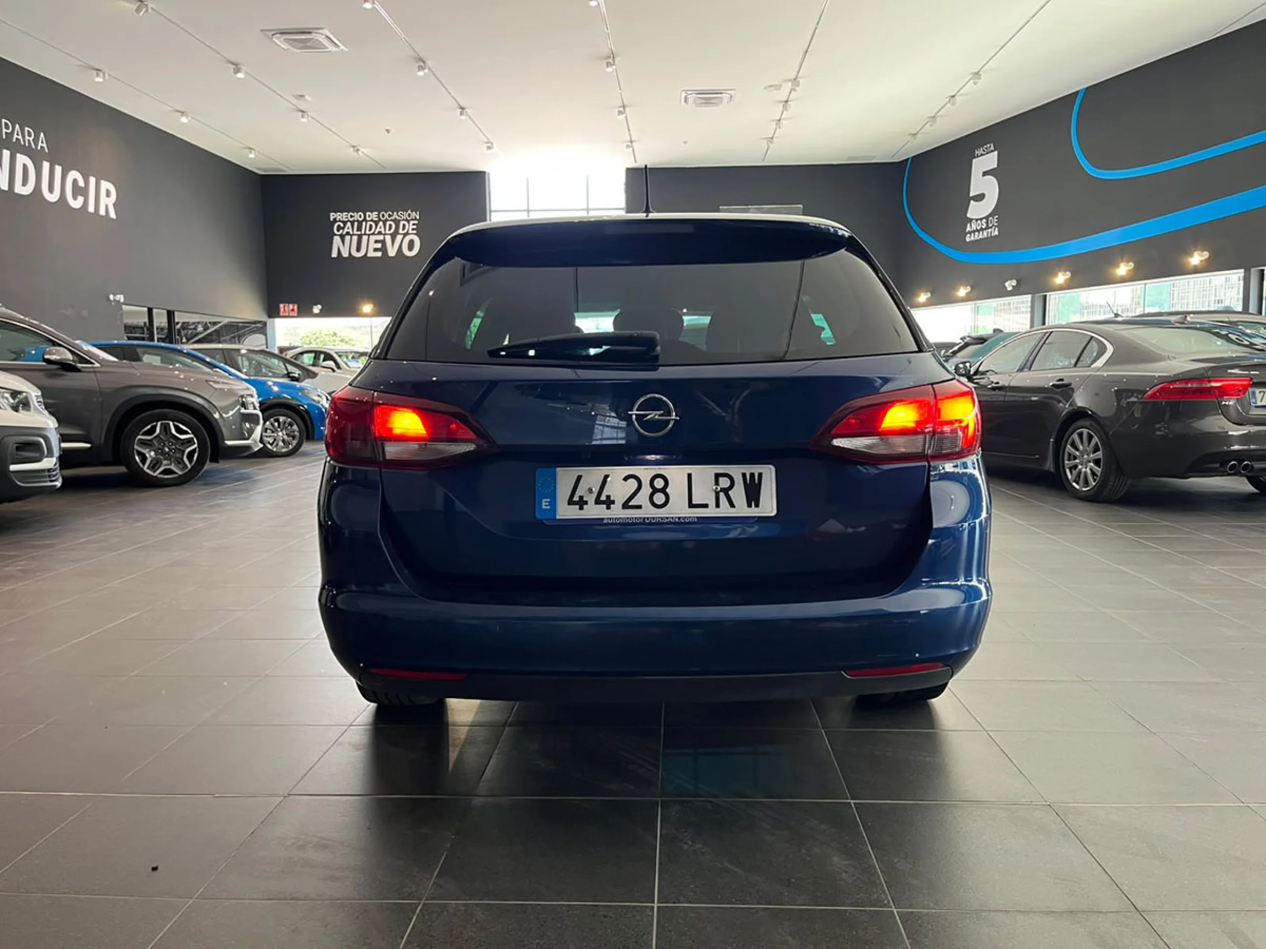 Opel Astra 1.2T SHT 96kW 130CV Business Elegan ST - Foto 11