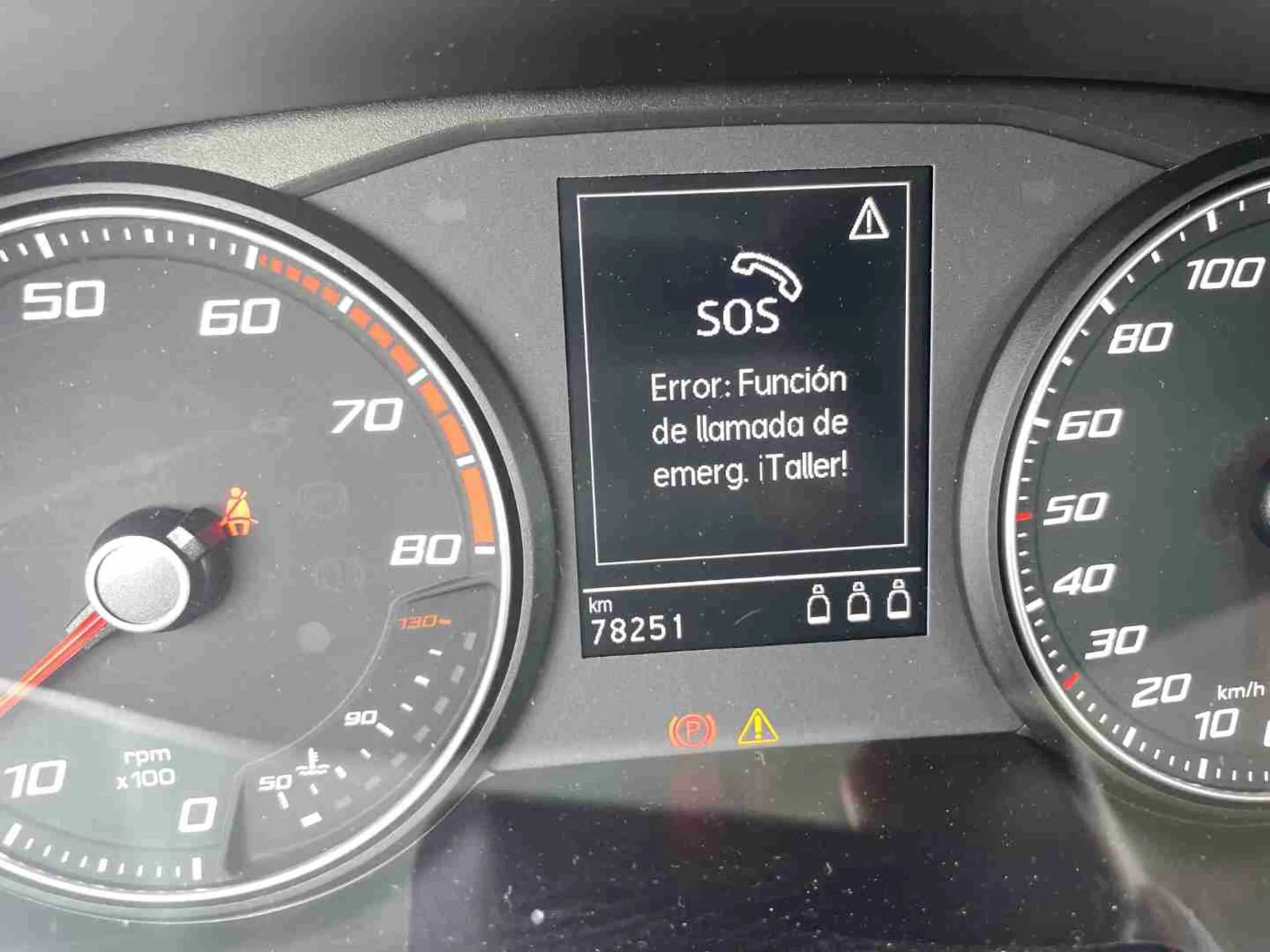 Seat Arona 1.0 TSI 81kW (110CV) Style Go2 - Foto 6