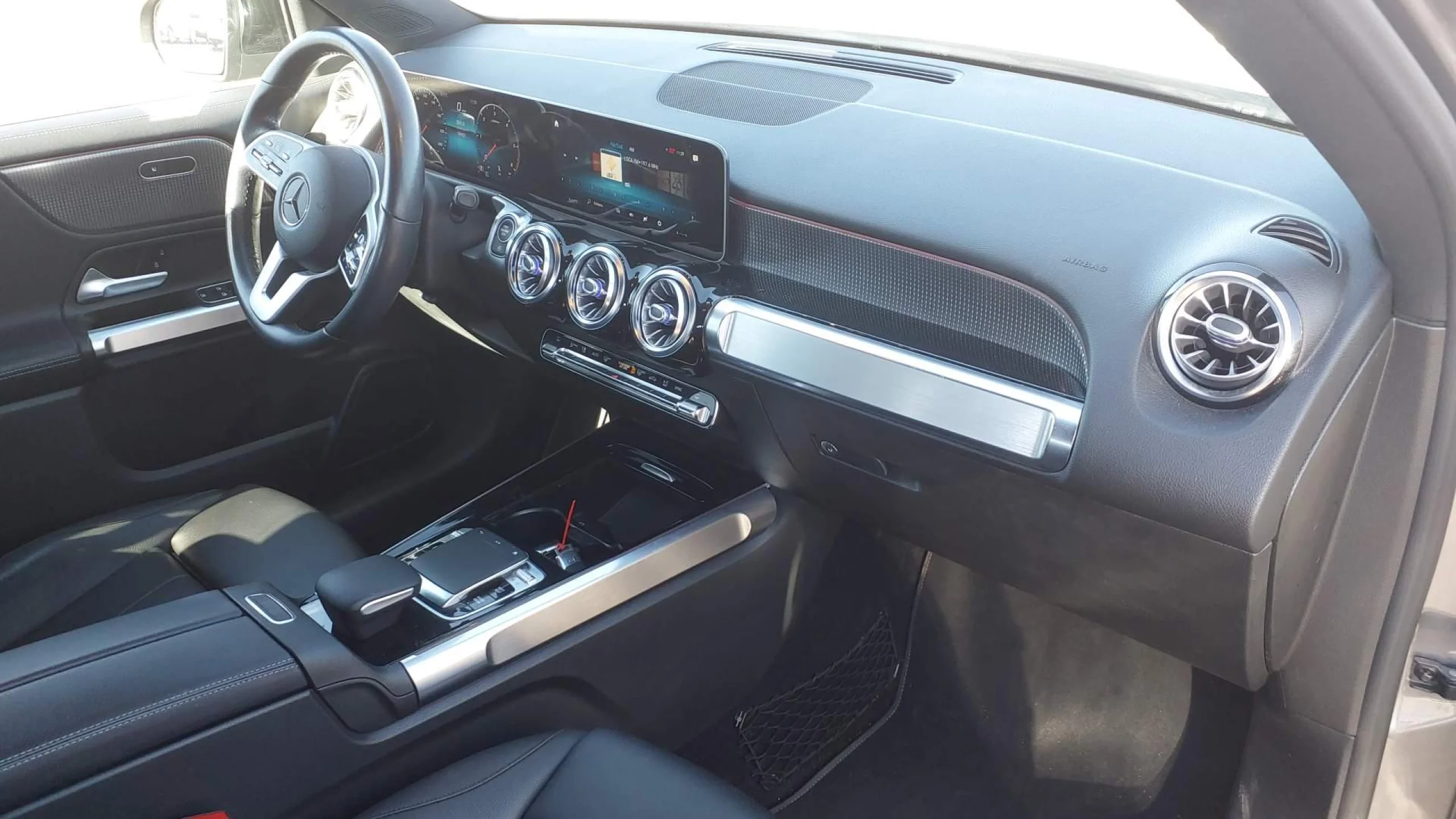 Mercedes-Benz GLB 200 MERCEDES GLB 2.0  200 D DCT 110KW (150CV) - Foto 5