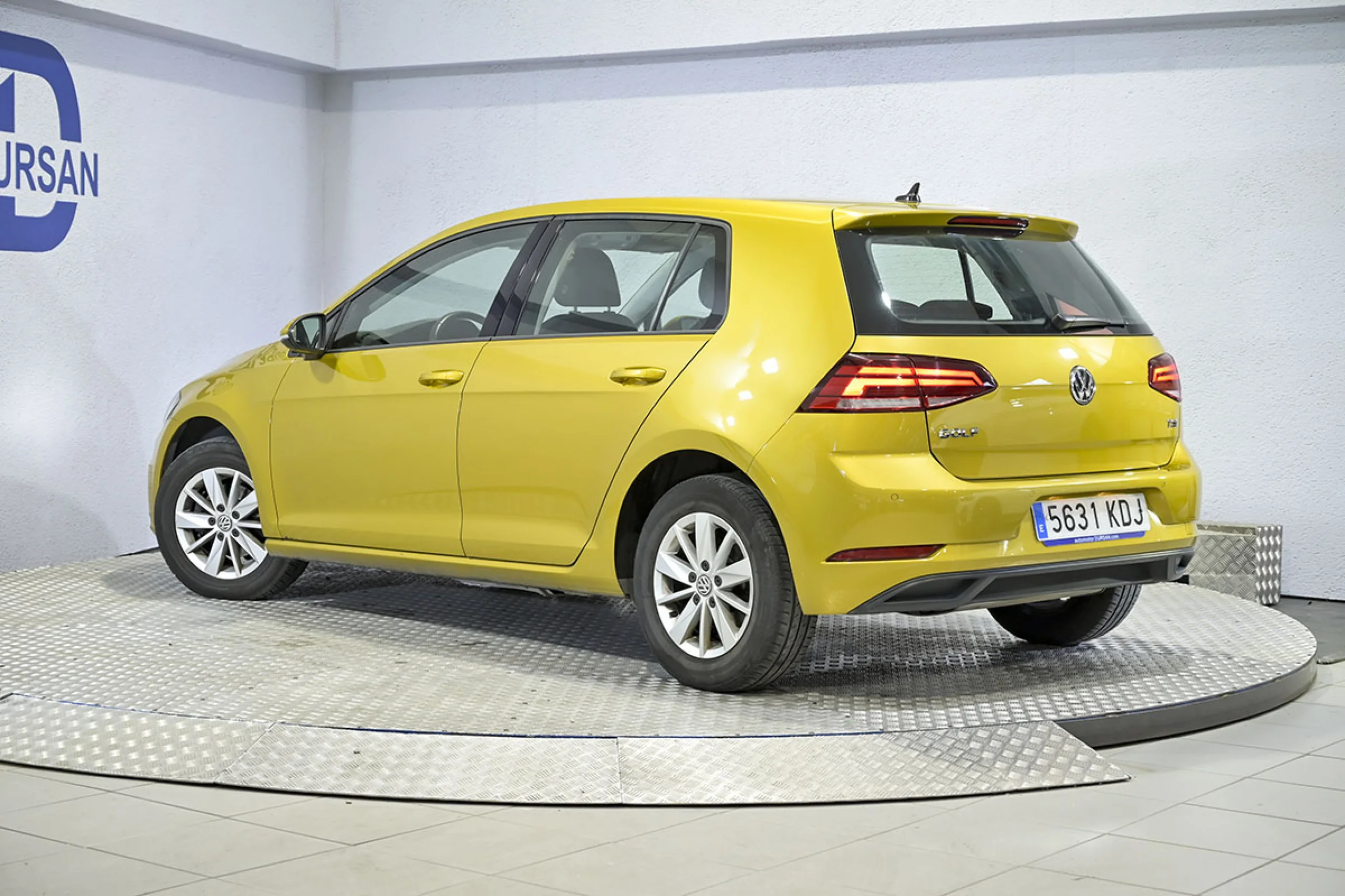 Volkswagen Golf Advance 1.0 TSI 81kW 110CV - Foto 4