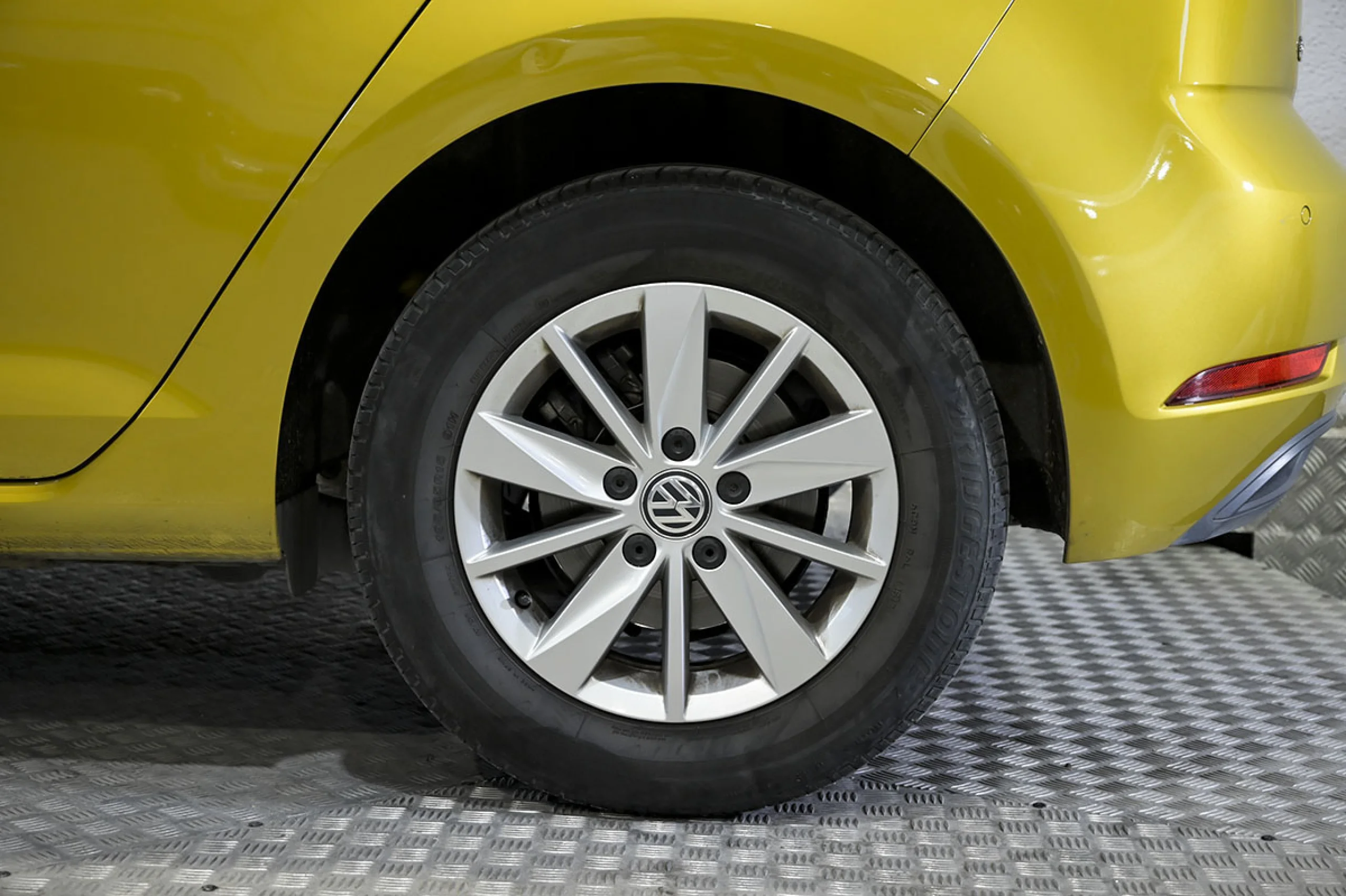 Volkswagen Golf Advance 1.0 TSI 81kW 110CV - Foto 14