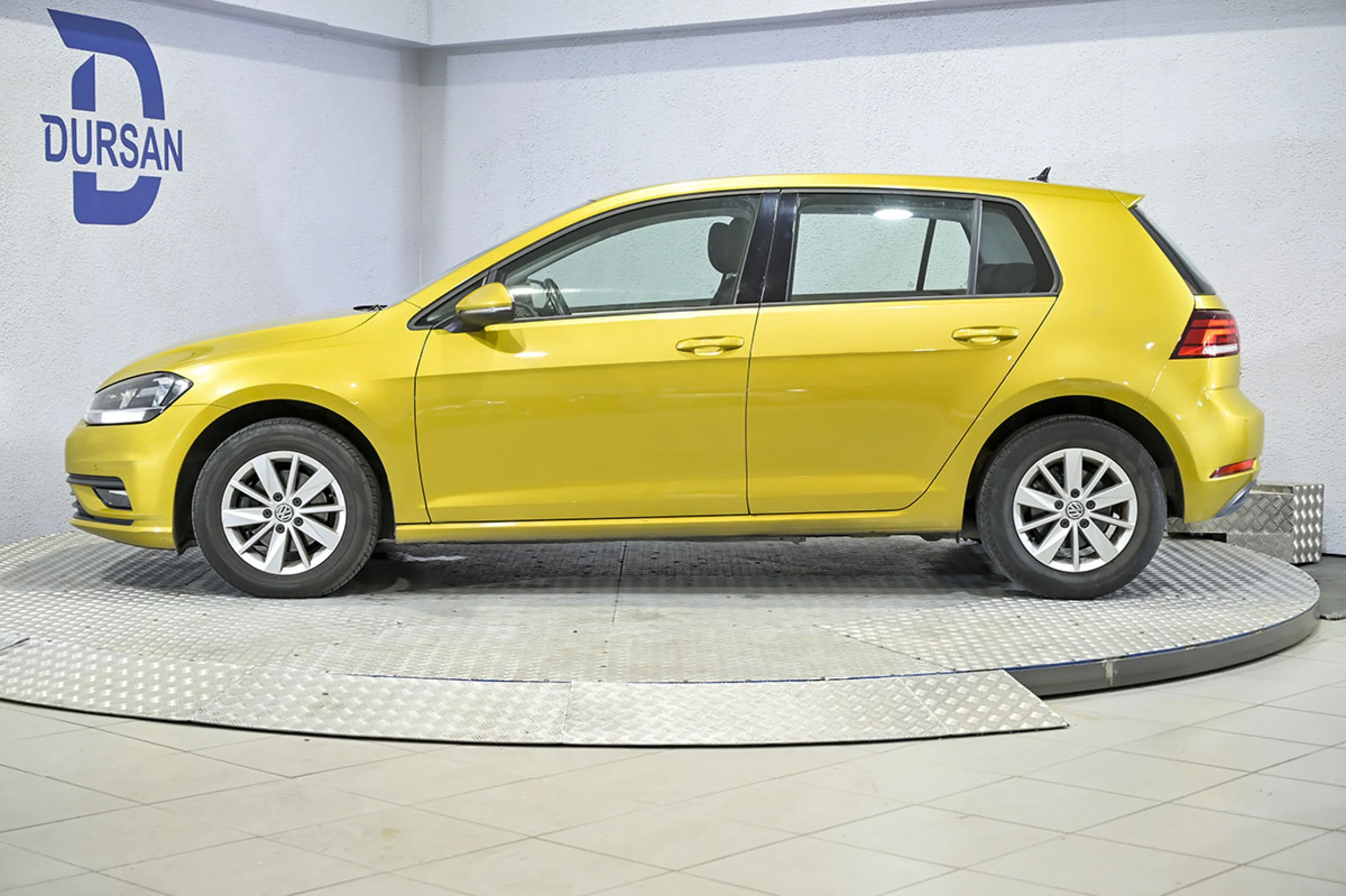 Volkswagen Golf Advance 1.0 TSI 81kW 110CV - Foto 19