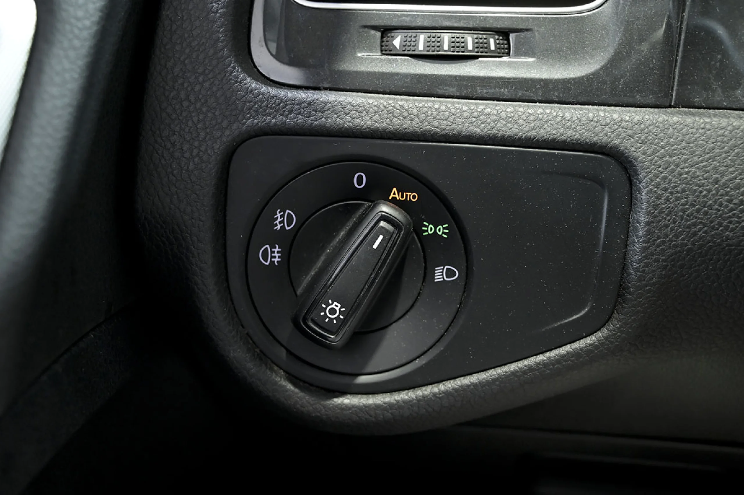Volkswagen Golf Advance 1.0 TSI 81kW 110CV - Foto 21