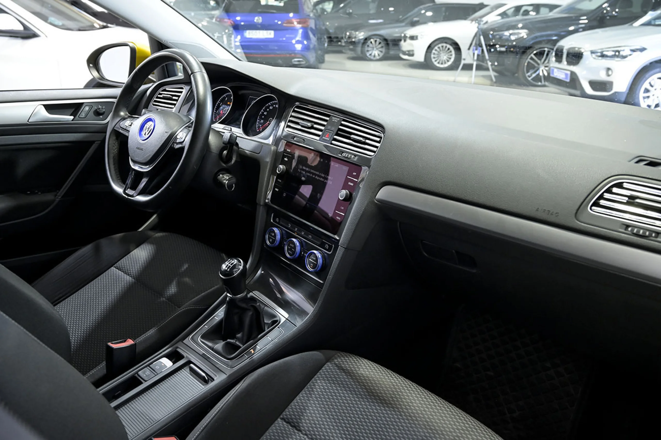 Volkswagen Golf Advance 1.0 TSI 81kW 110CV - Foto 40