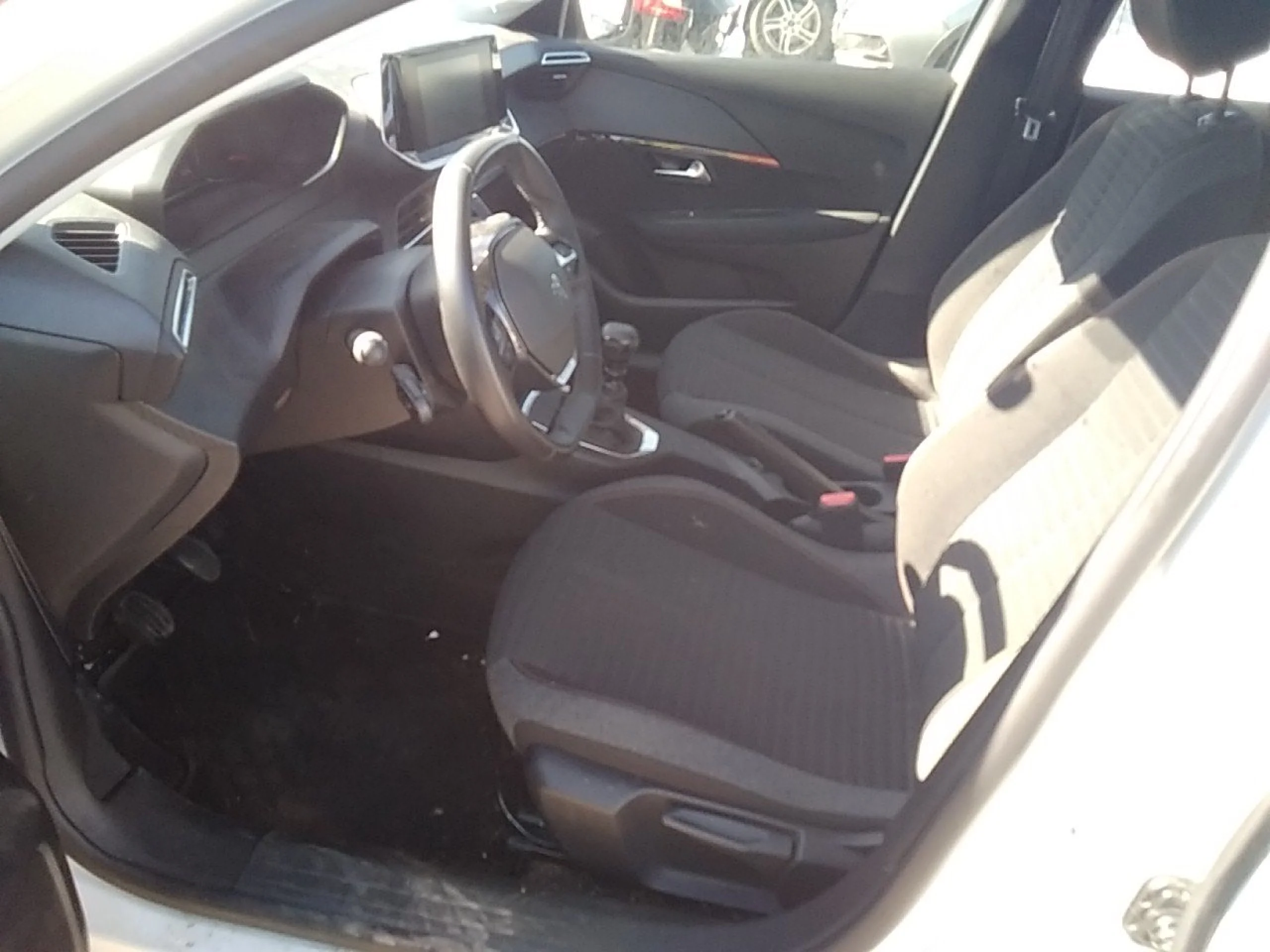 Peugeot 208 BlueHDi 73kW (100CV) Active - Foto 7