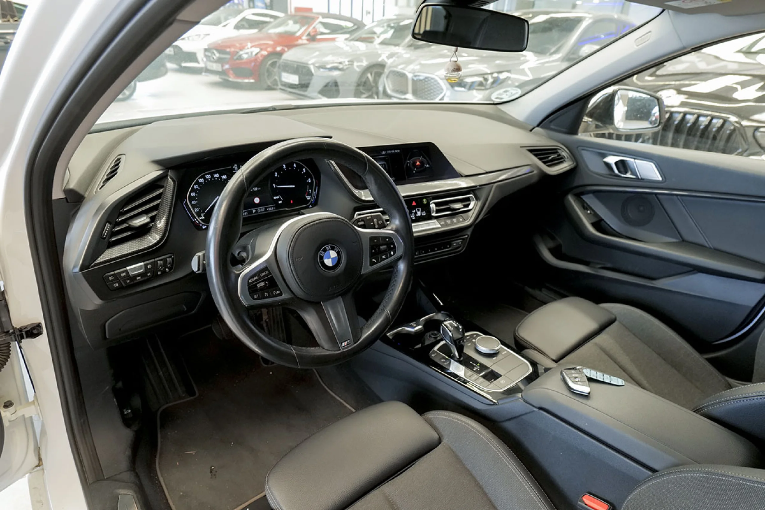 BMW 118 Serie 1 118i Auto. - Foto 4