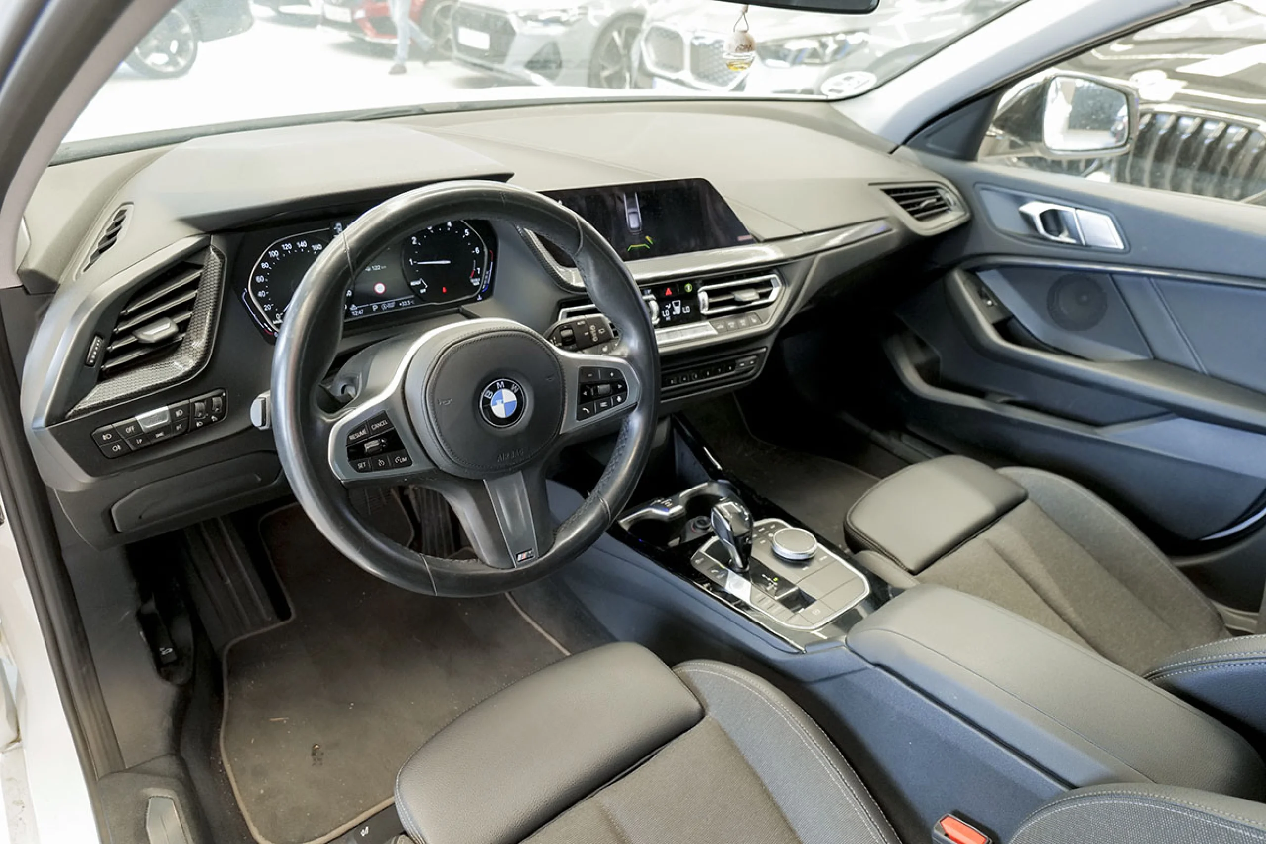 BMW 118 Serie 1 118i Auto. - Foto 31