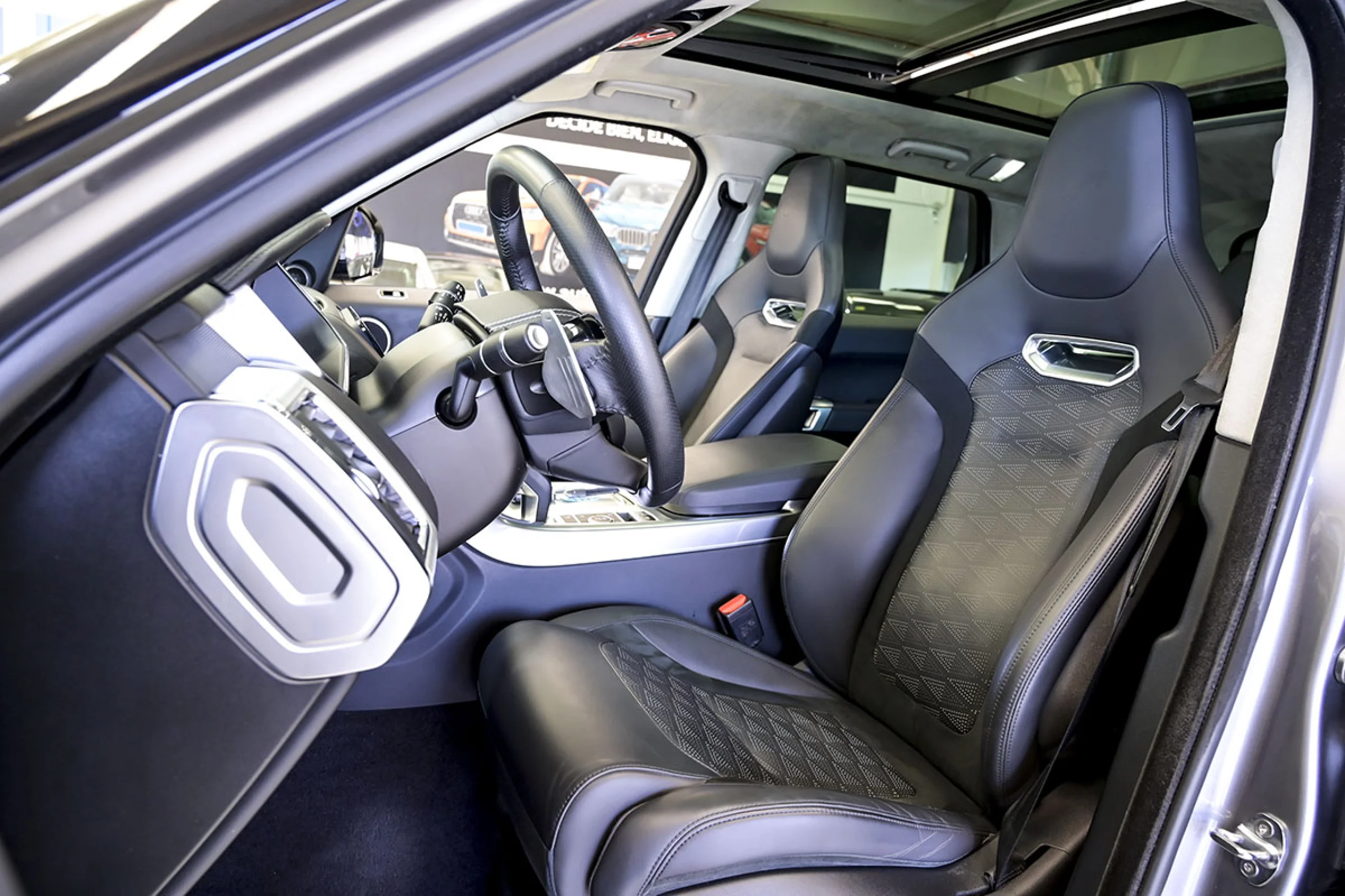 Land Rover Range Rover Sport 5.0 V8 SC 423kW 575CV SVR - Foto 22