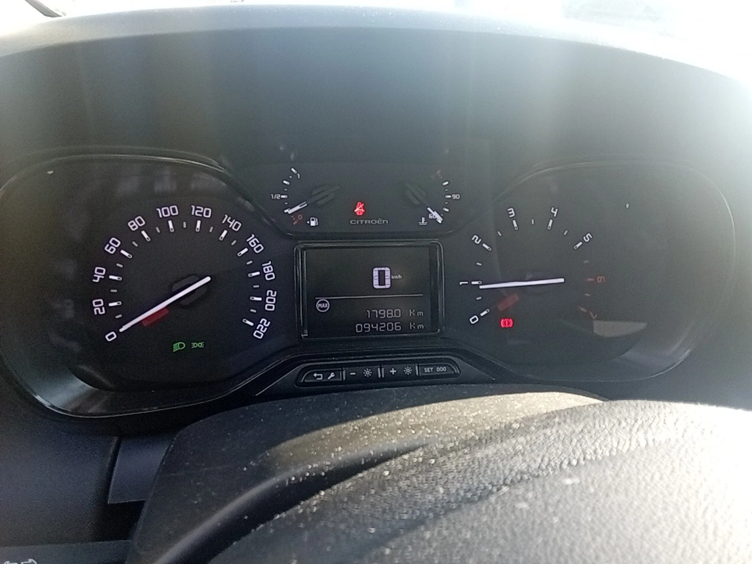 Citroen C3 Aircross BlueHDi 81kW (110CV) S&amp;S Live Pack - Foto 8