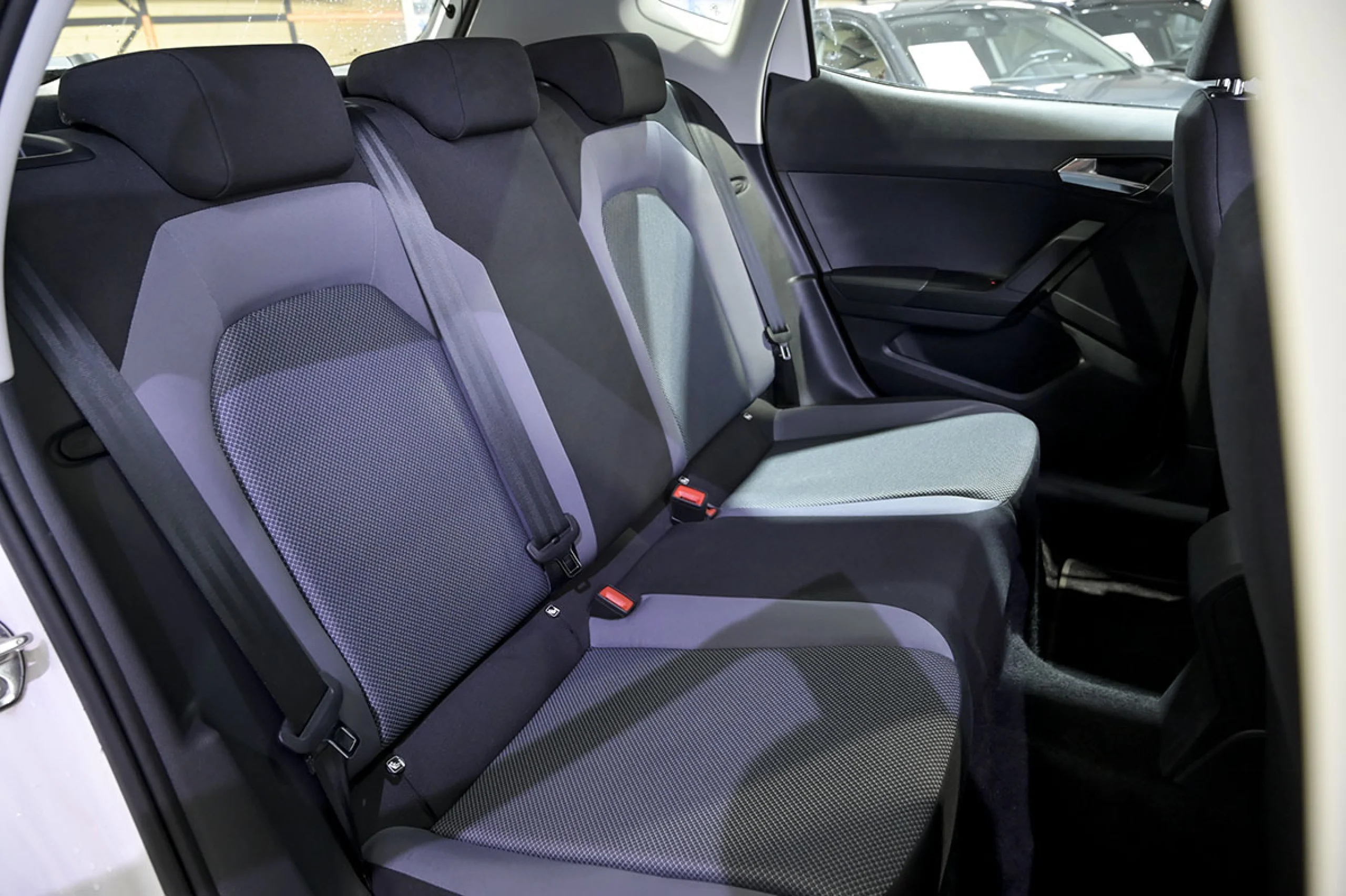 Seat Arona 1.0 TSI 85kW 115CV Style Go Eco - Foto 17