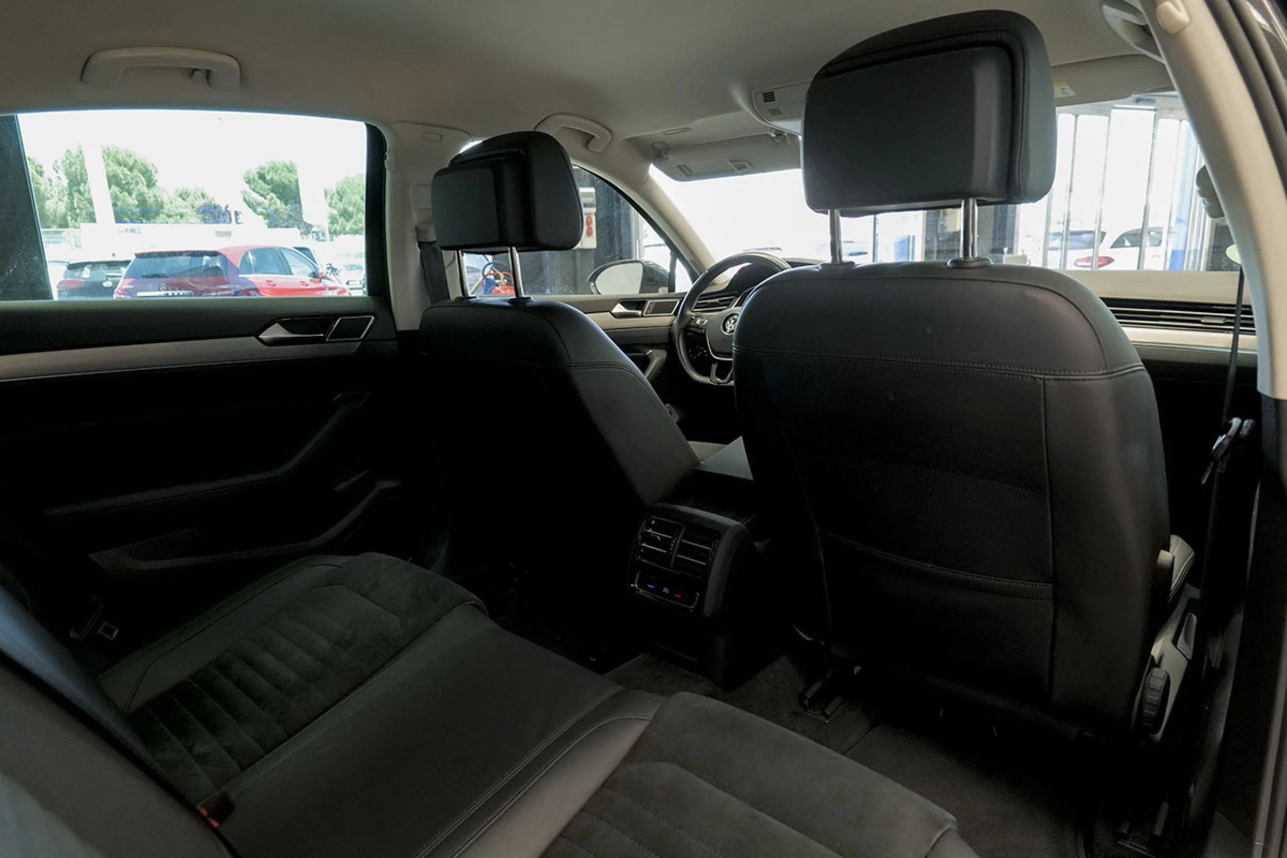 Volkswagen Passat Sport 1.8 TSI 132kW 180CV DSG - Foto 13