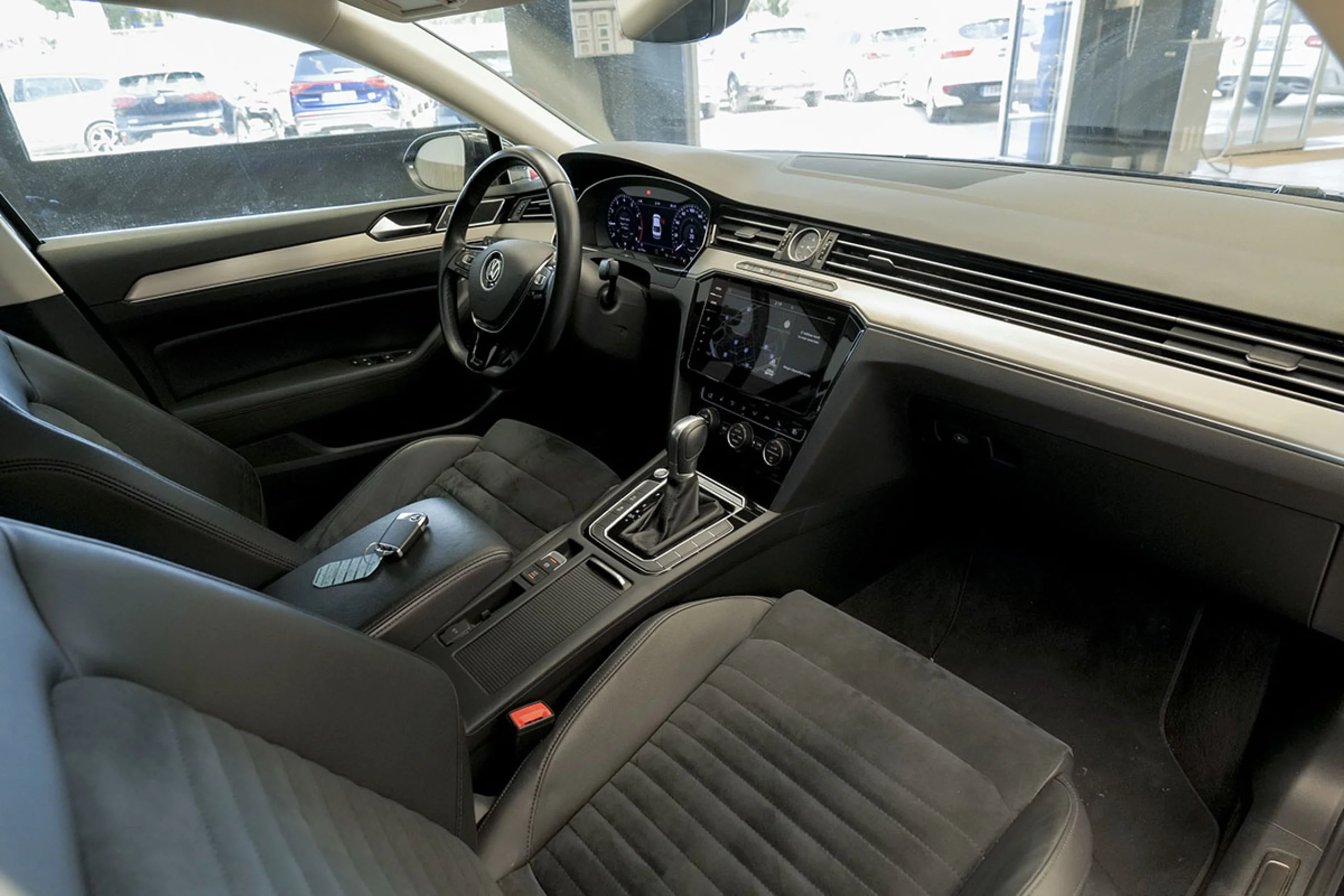 Volkswagen Passat Sport 1.8 TSI 132kW 180CV DSG - Foto 33