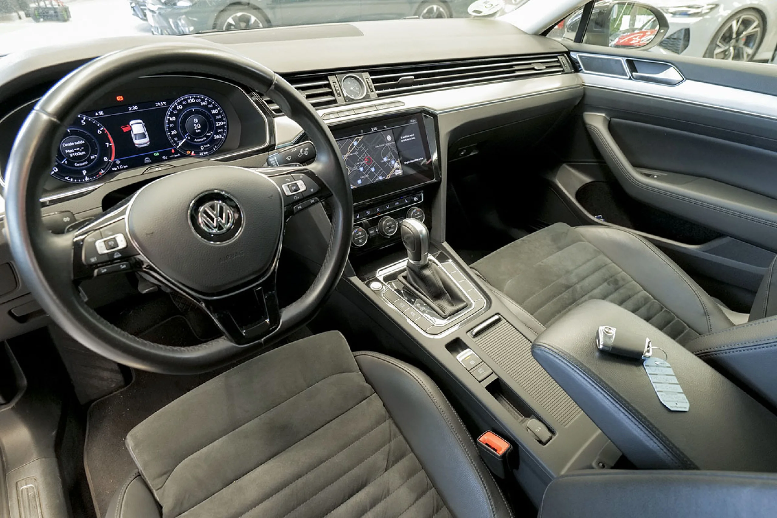 Volkswagen Passat Sport 1.8 TSI 132kW 180CV DSG - Foto 4