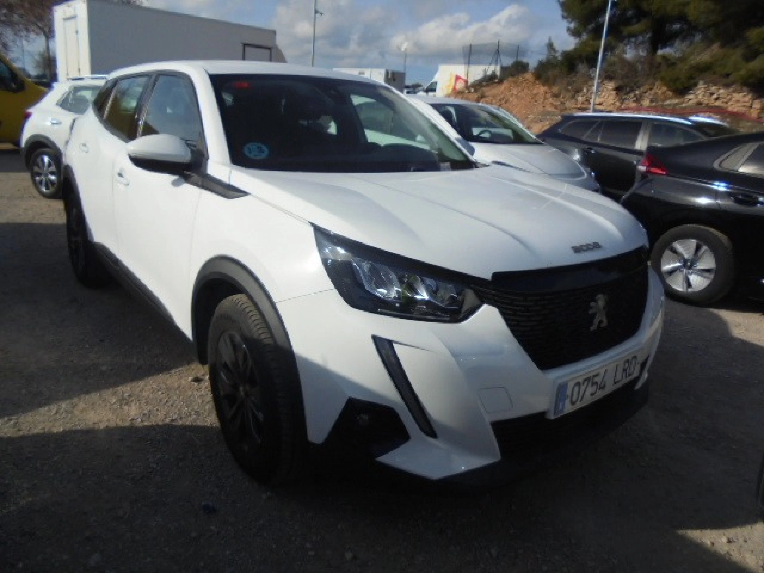 Peugeot 2008 Active Pack BlueHDI 81kW (110CV) - Foto 3