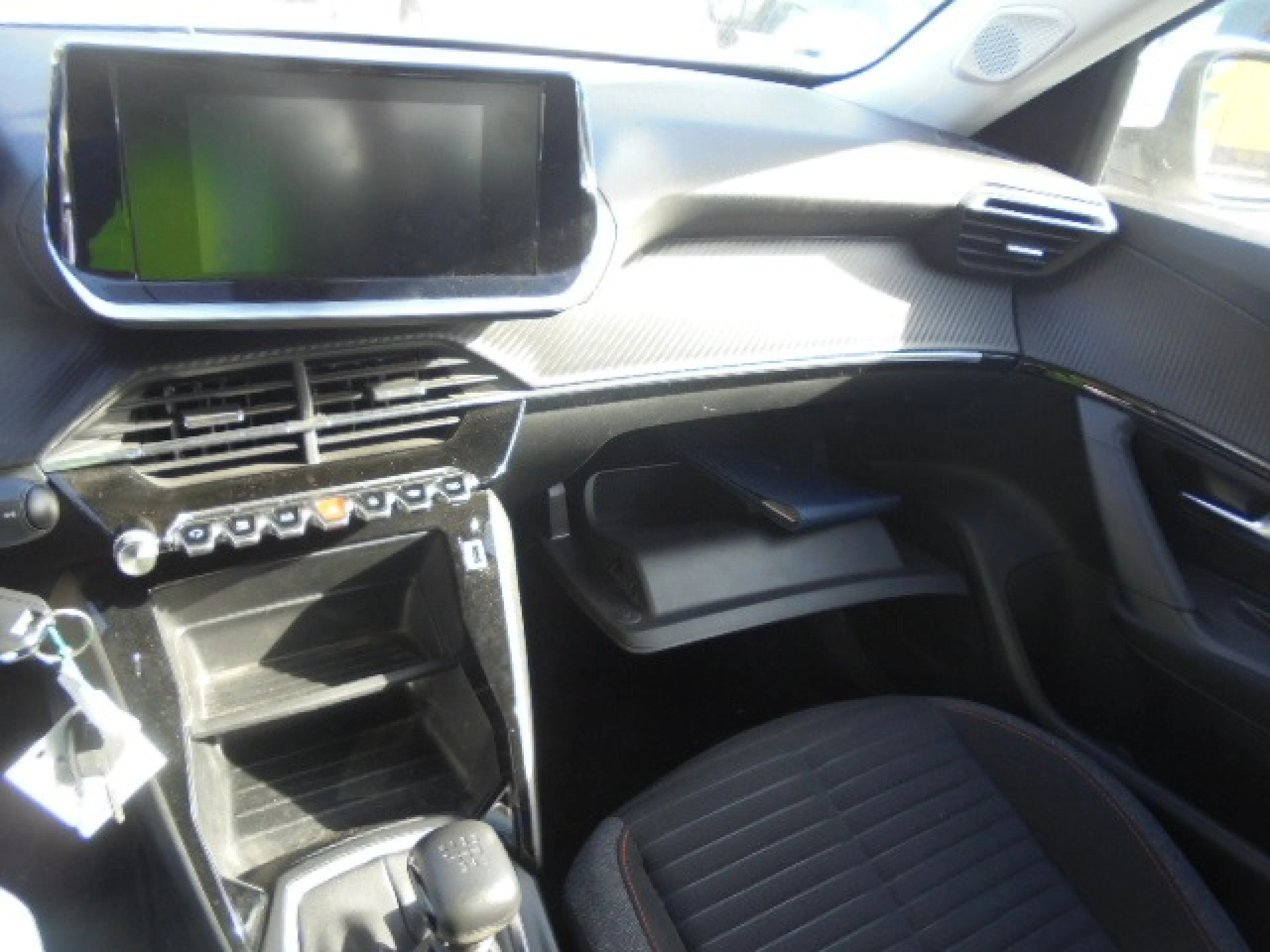 Peugeot 2008 Active Pack BlueHDI 81kW (110CV) - Foto 7