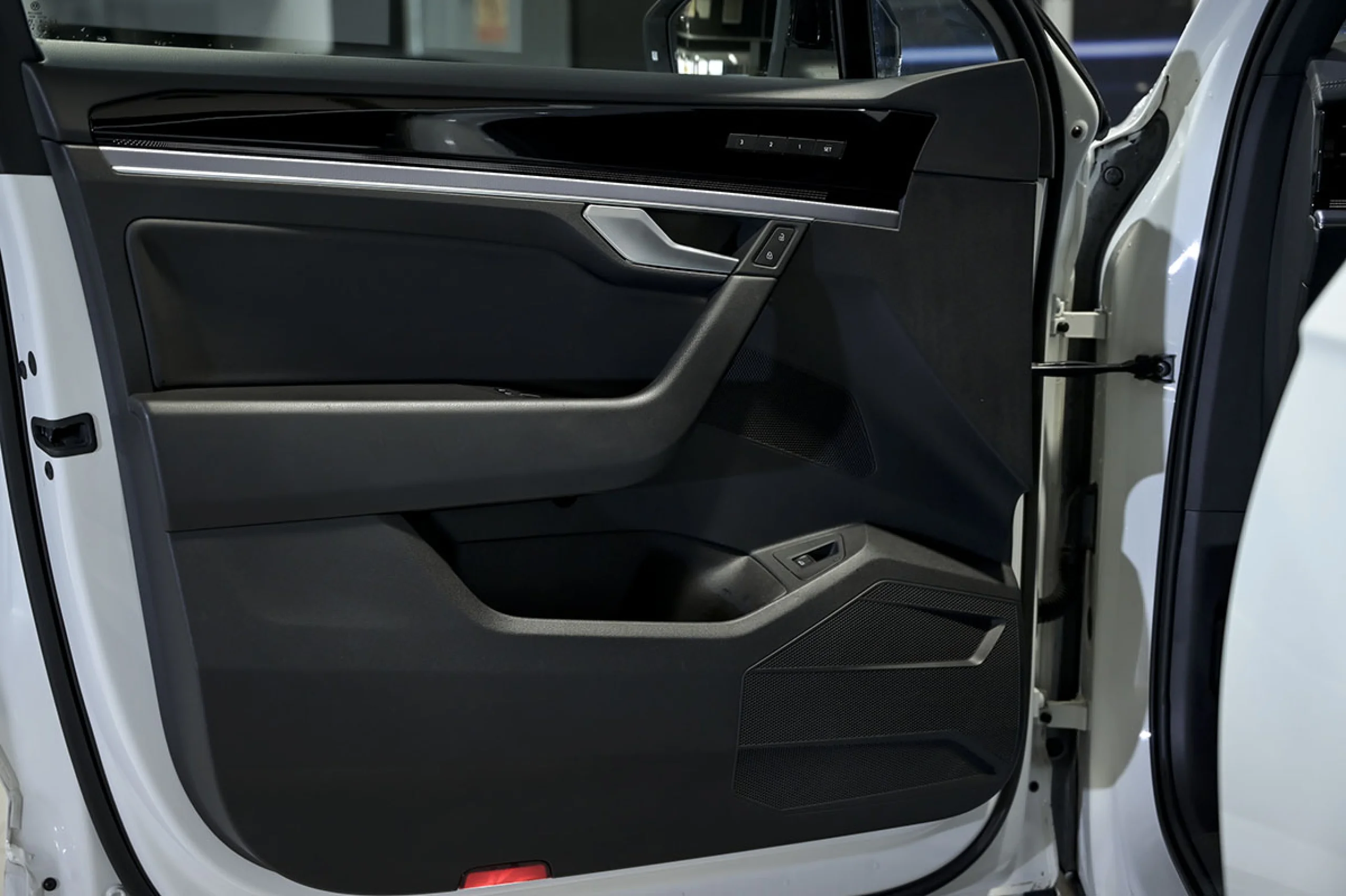 Volkswagen Touareg RLine Indiv Atmos 3.0 V6 TDI 210 Tip 4M - Foto 21