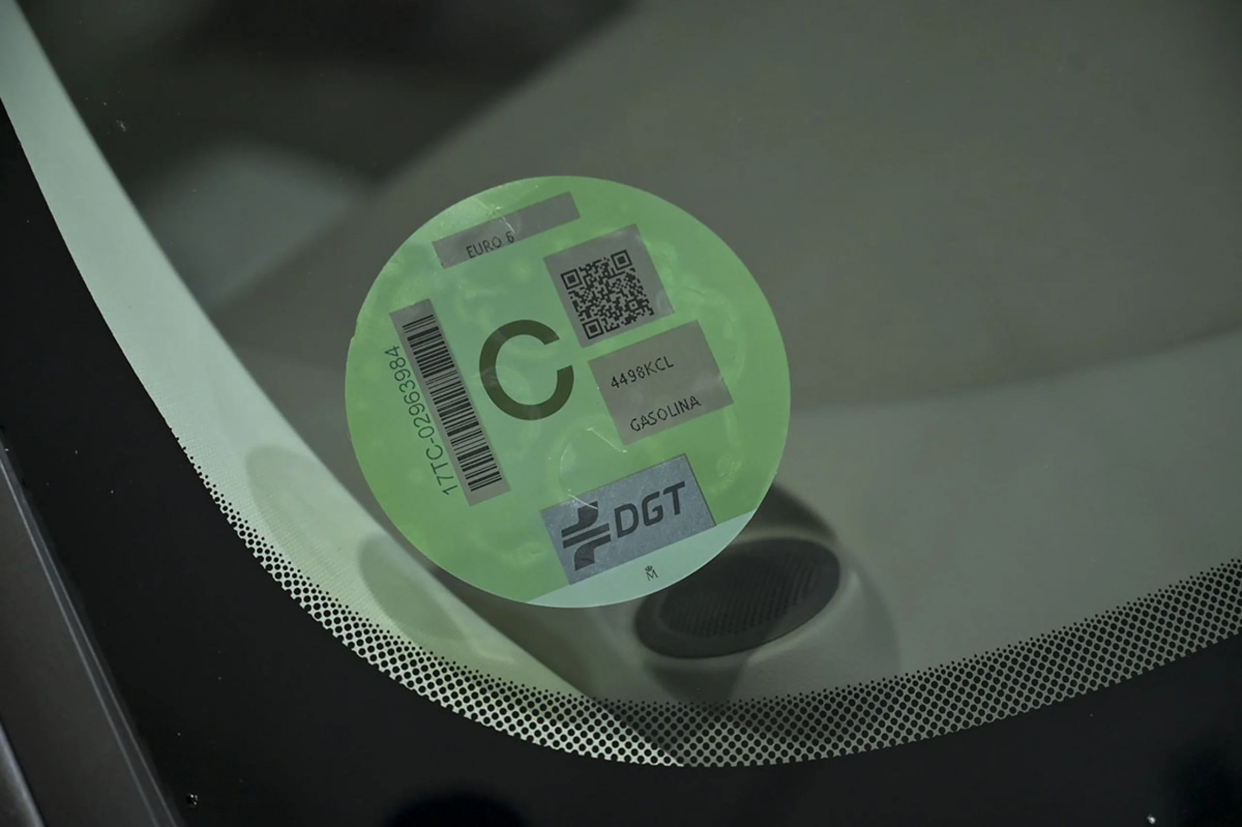 Jaguar XE 2.0I 147kW RWD Prestige Auto - Foto 12