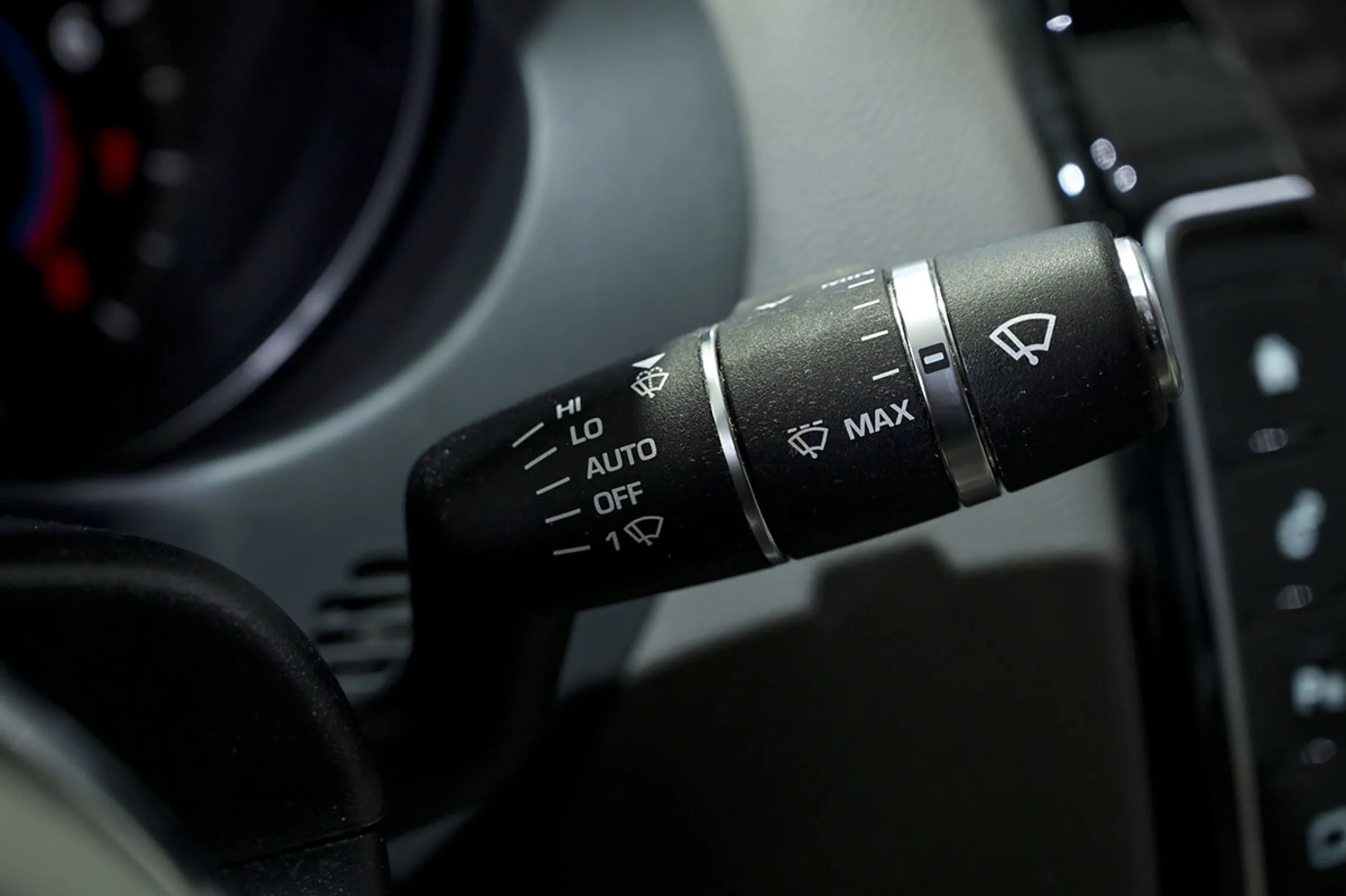 Jaguar XE 2.0I 147kW RWD Prestige Auto - Foto 30