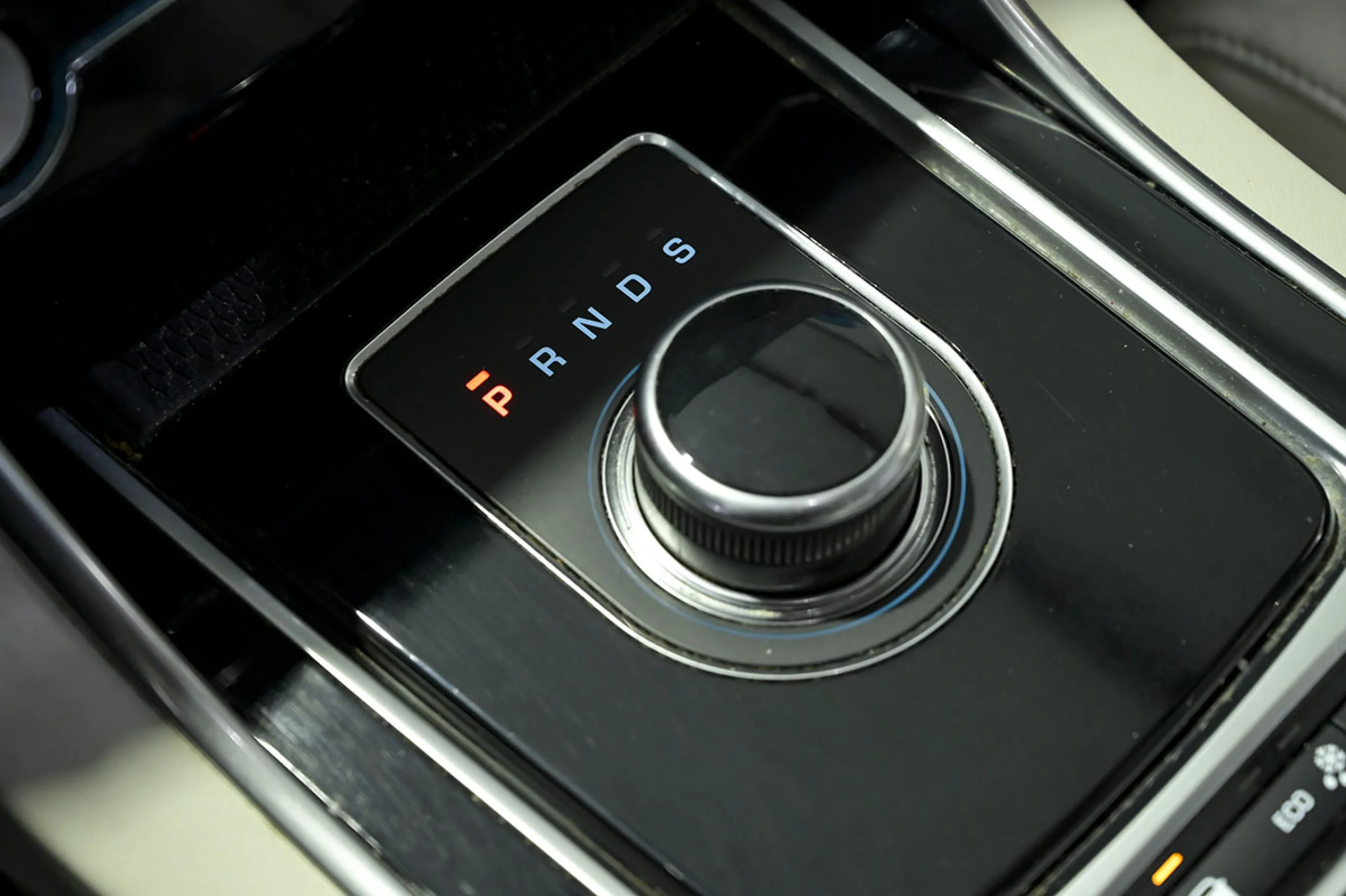 Jaguar XE 2.0I 147kW RWD Prestige Auto - Foto 37