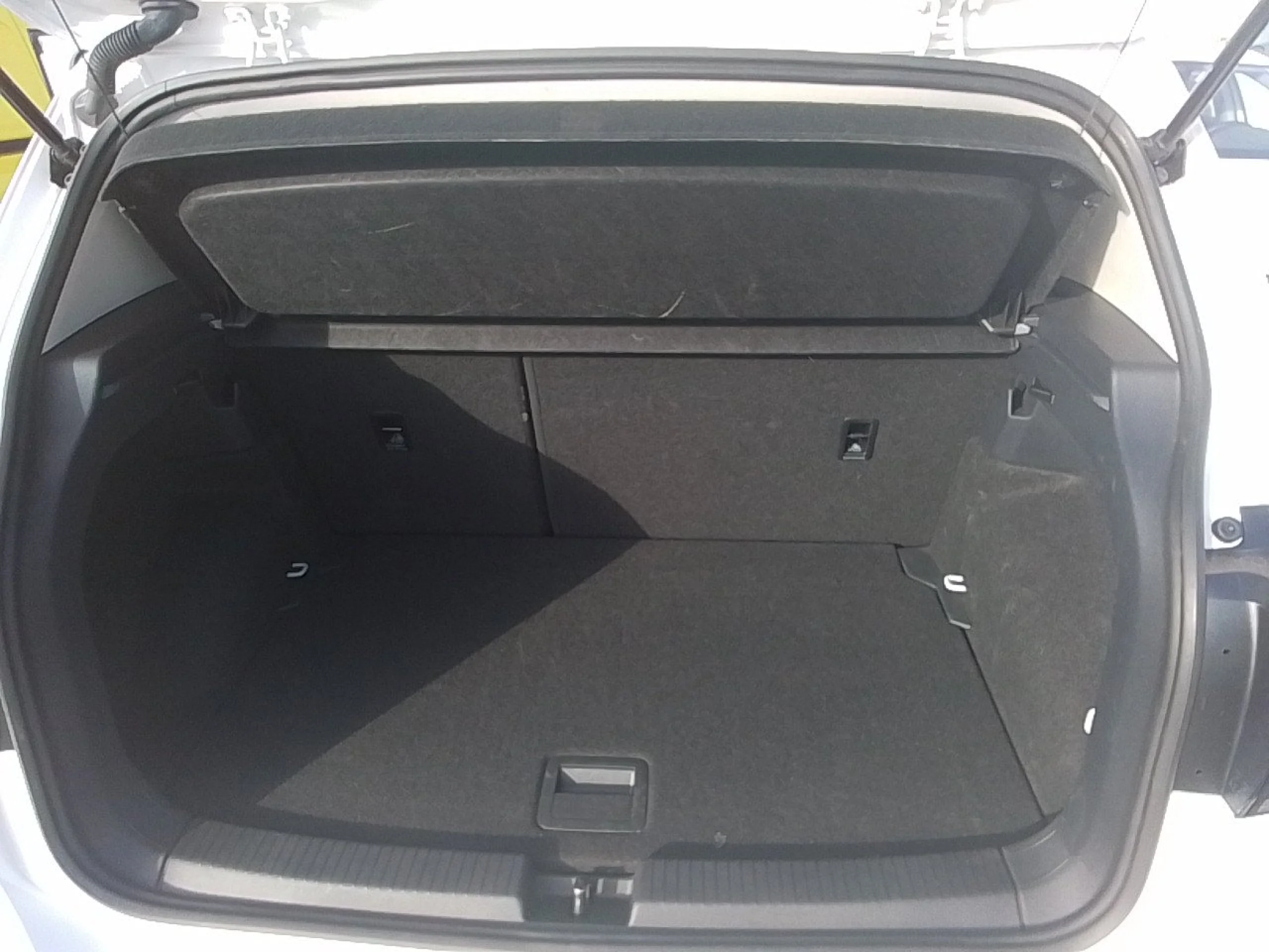 Volkswagen T-CROSS Advance 1.0 TSI 81kW (110CV) DSG - Foto 7