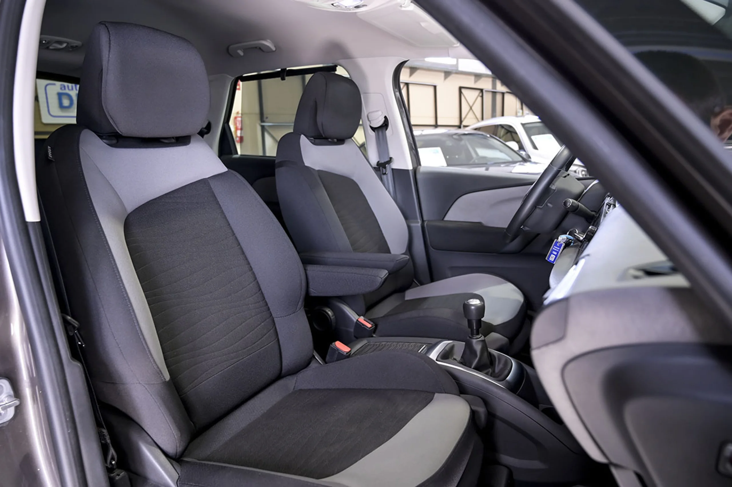 Citroen C4 Picasso BlueHDi 150cv Feel - Foto 25