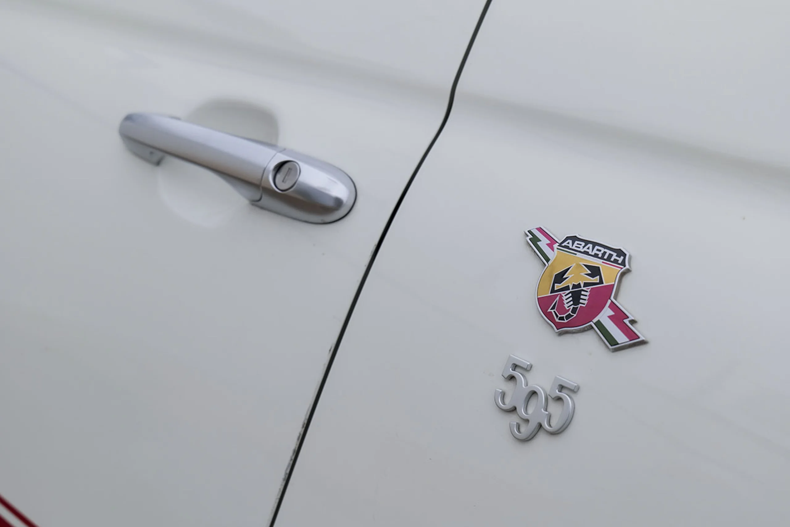 Abarth 500 1.4 16v TJet 595 107kW 145CV E6 - Foto 12