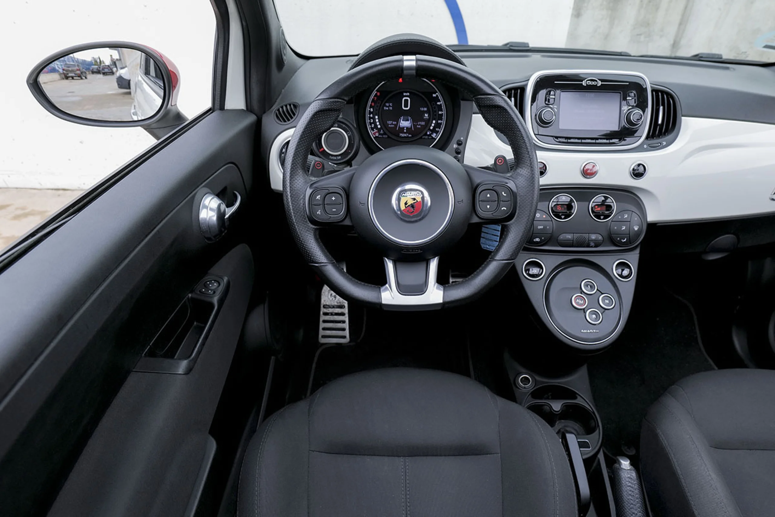 Abarth 500 1.4 16v TJet 595 107kW 145CV E6 - Foto 23
