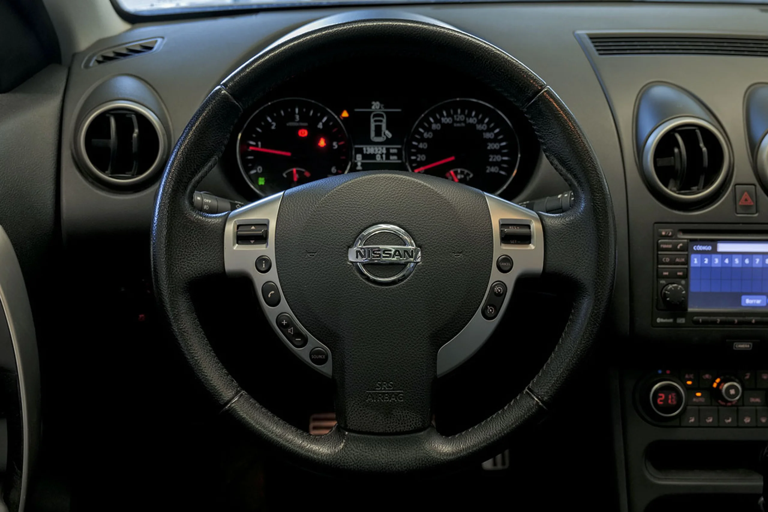 Nissan Qashqai 2 1.6 dCi TEKNA PREMIUM 4x2 18 Piel 360 - Foto 27