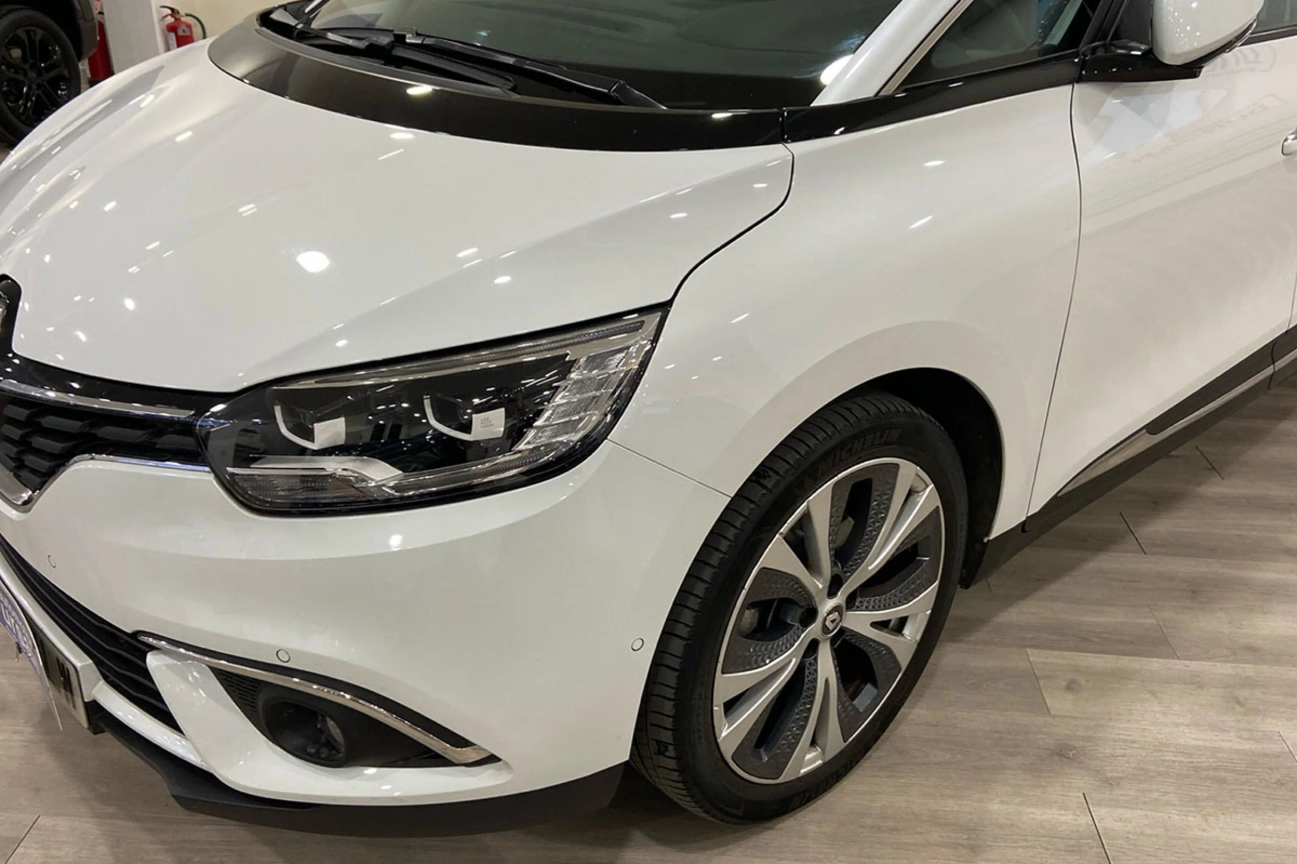 Renault Grand Scenic Grand Scénic Zen Energy TCe 118kW 160CV - Foto 19