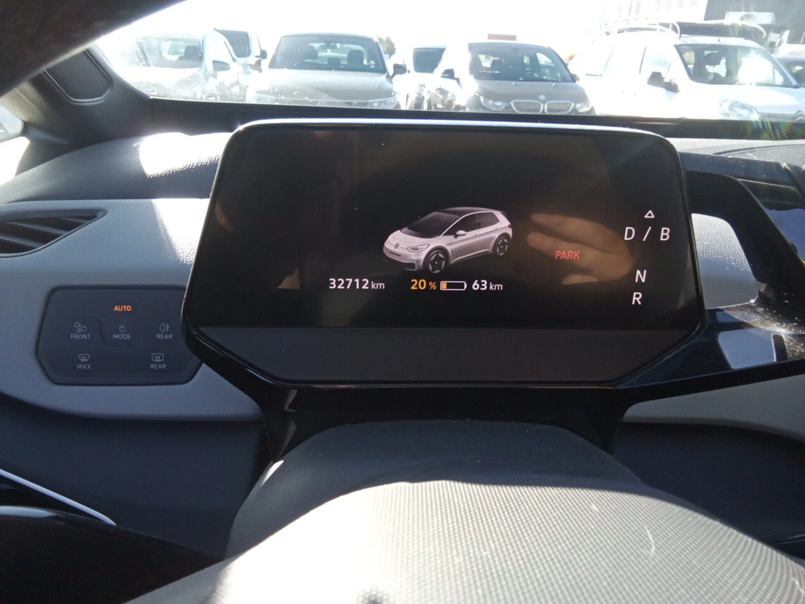 Volkswagen ID3 ID.3 Business 150kW (205CV) Automático 1 vel. - Foto 8