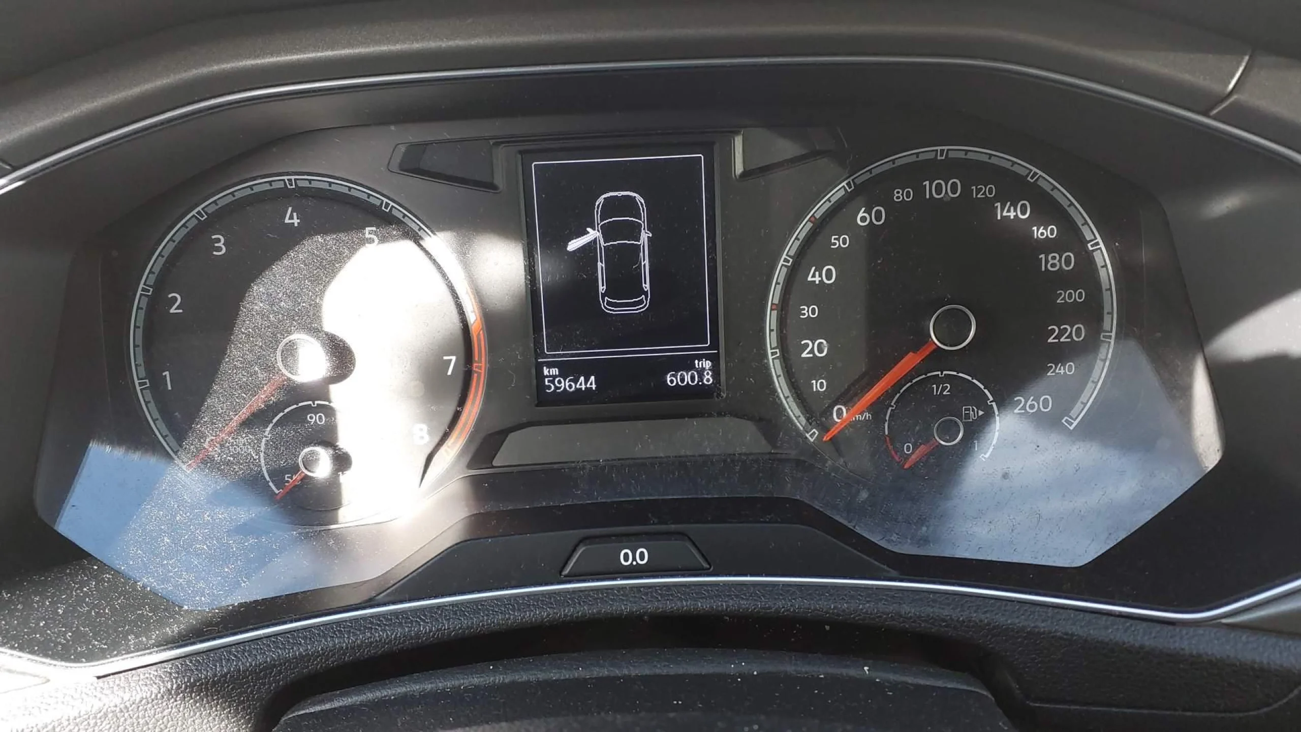 Volkswagen T-Roc Advance R-Line 1.0 TSI 81kW (110CV) - Foto 6