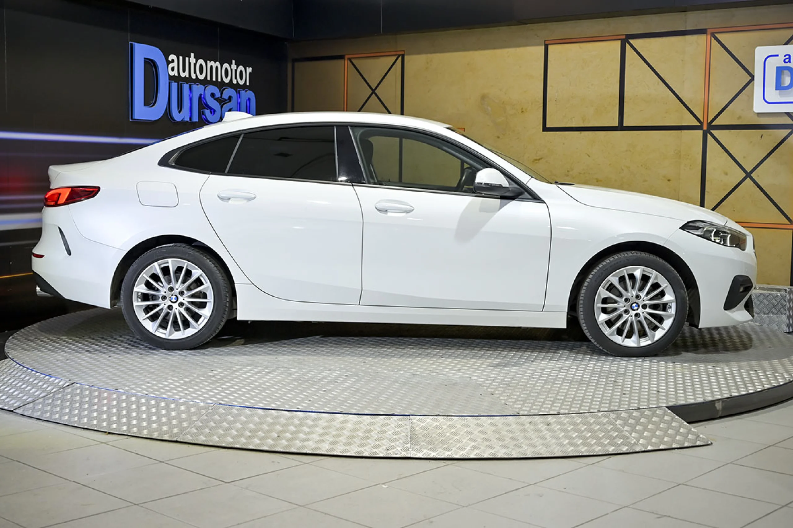 BMW 218 Serie 2 218dA Gran Coupe - Foto 20